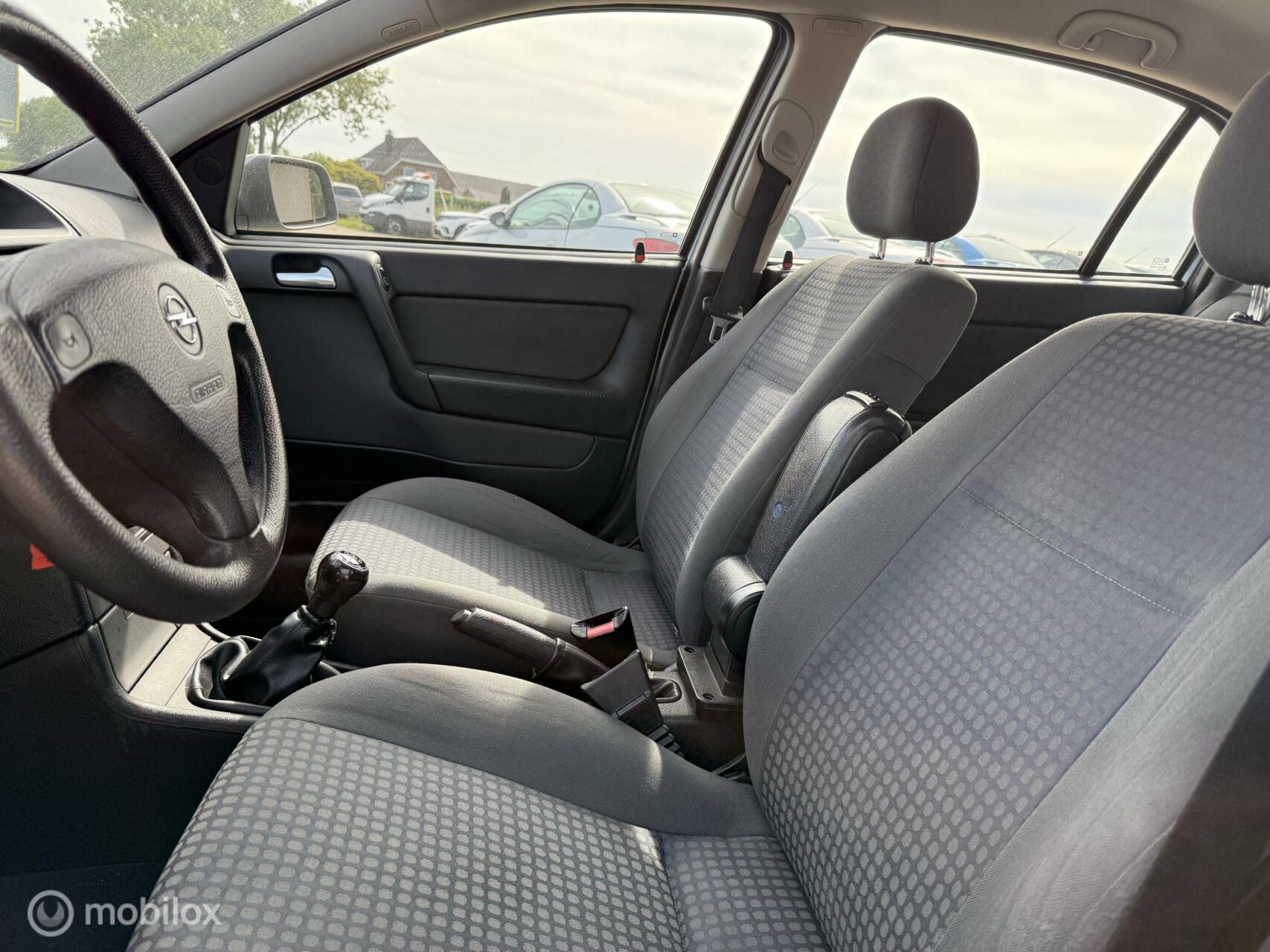 Foto van Opel Astra-g-cc