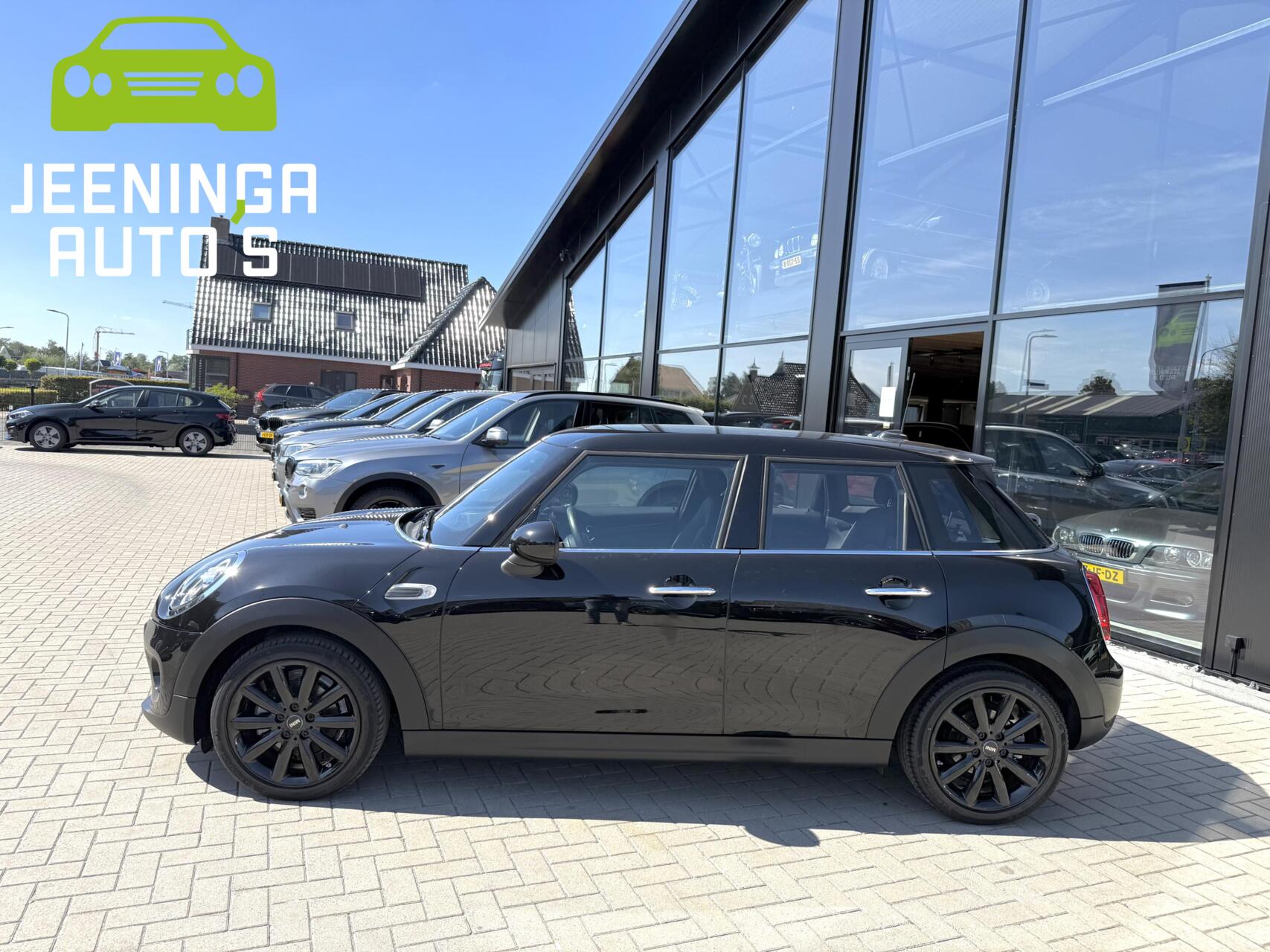 Foto van Mini One