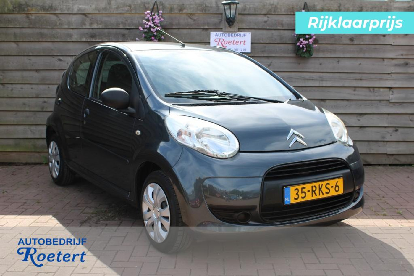 Citroen Citroen C1 1.0 68pk Séduction+ 5-deurs Airco 2011 - voorkant