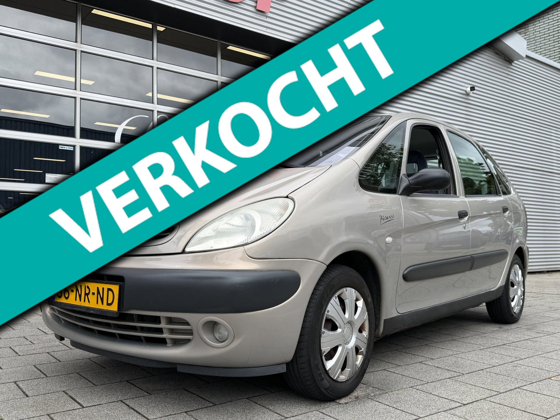 Citroen Xsara Picasso 1.8i-16V Différence 2 - Airco I Comfort pakket I PDC I APK - 03-3037 2004 - voorkant
