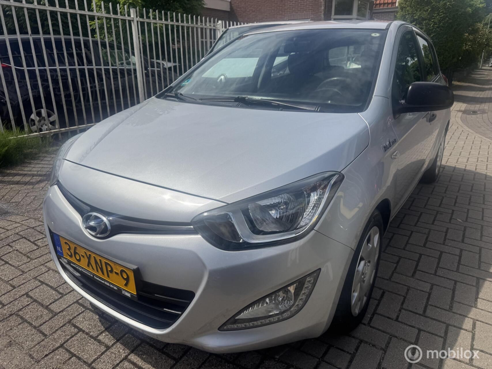 Hyundai I20 1.2i i-Drive 2012 - voorkant