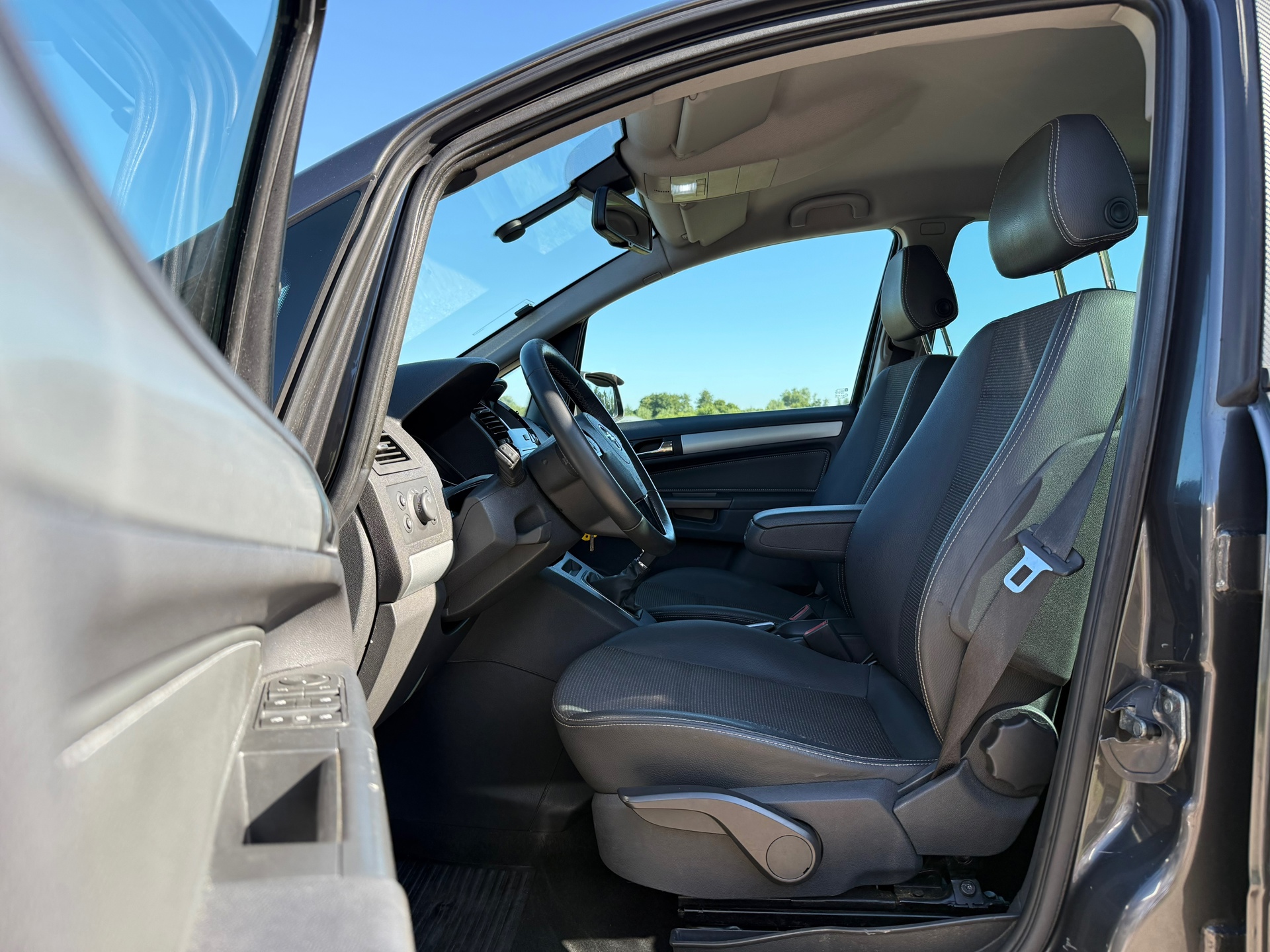 Foto van Opel Zafira