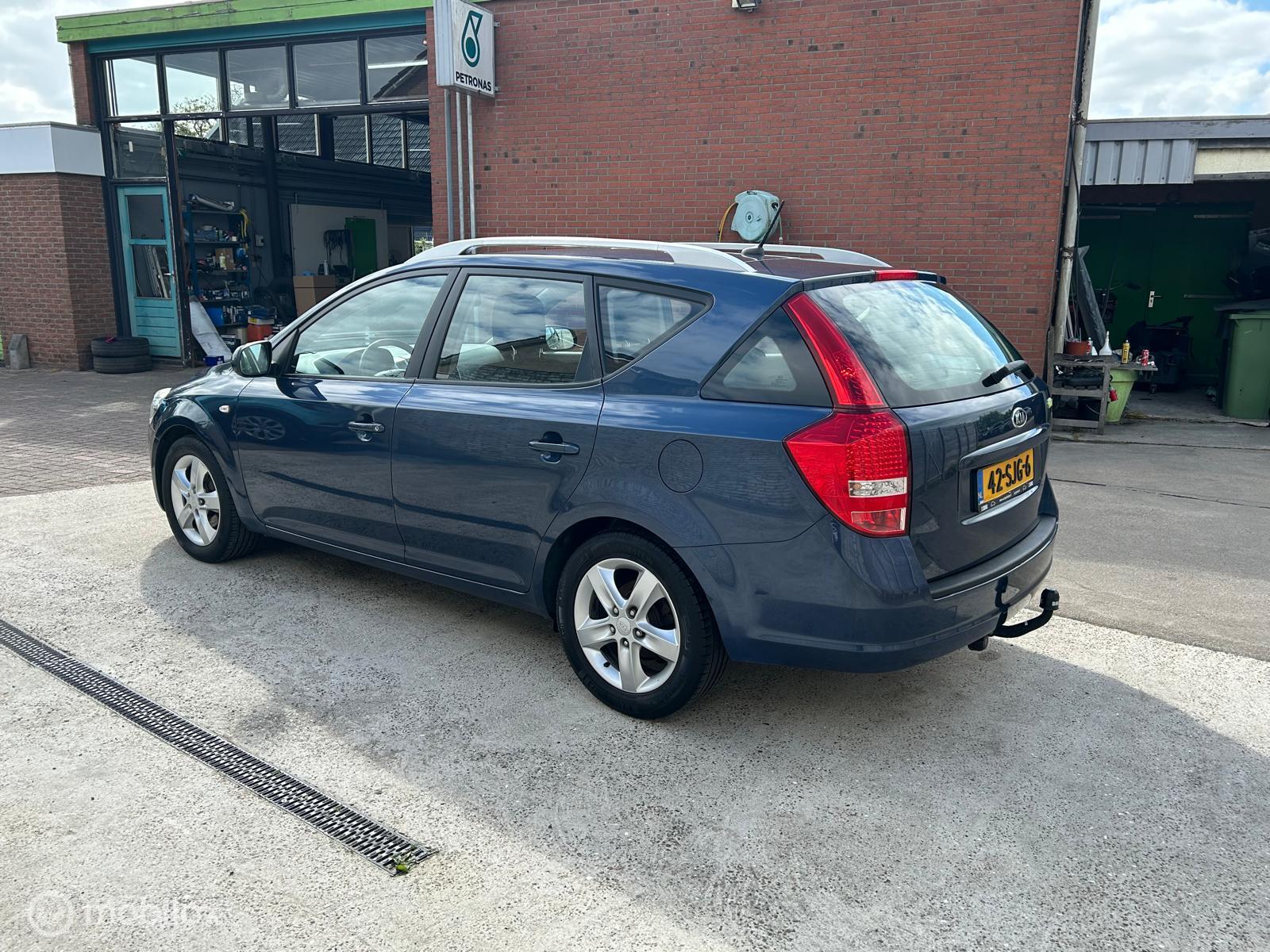 Foto van Kia Cee D