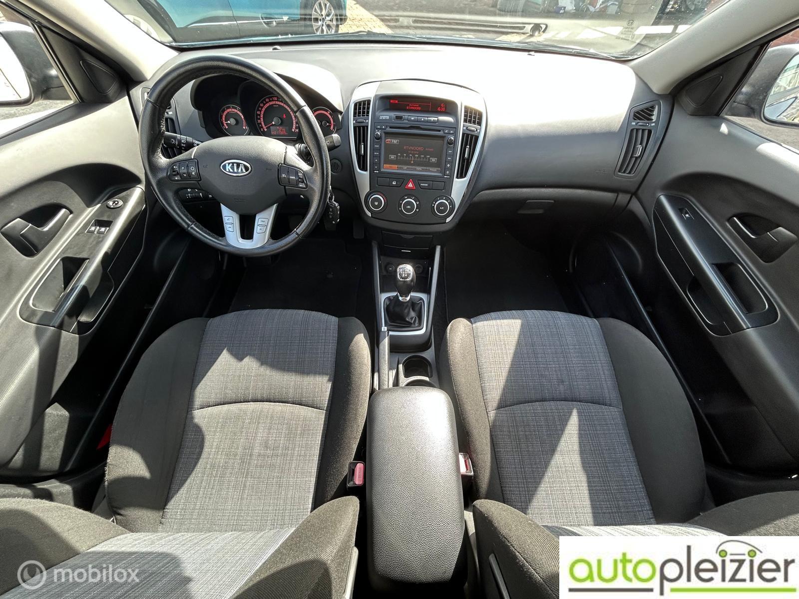 Foto van Kia Cee D