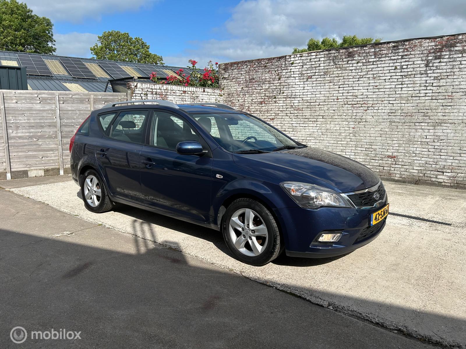 Foto van Kia Cee D