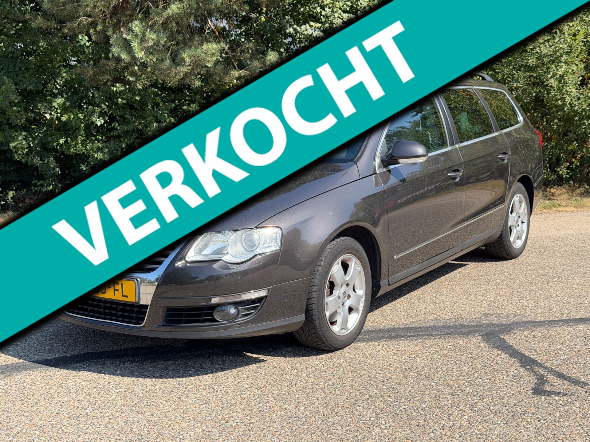 Volkswagen Passat 2.0 FSI Comfortline Airco Automaat NAP 2006 - voorkant