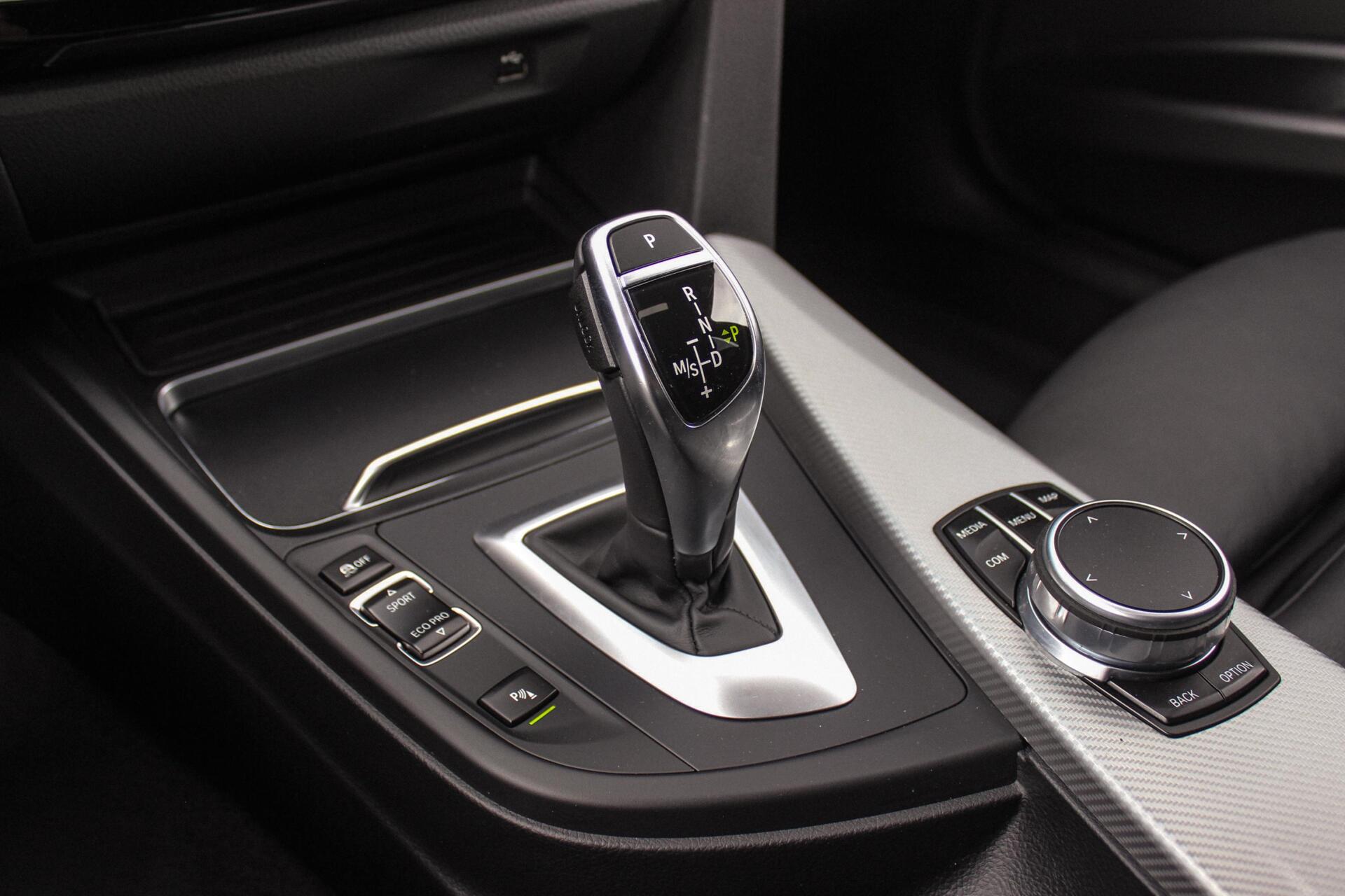 Foto van BMW 320i
