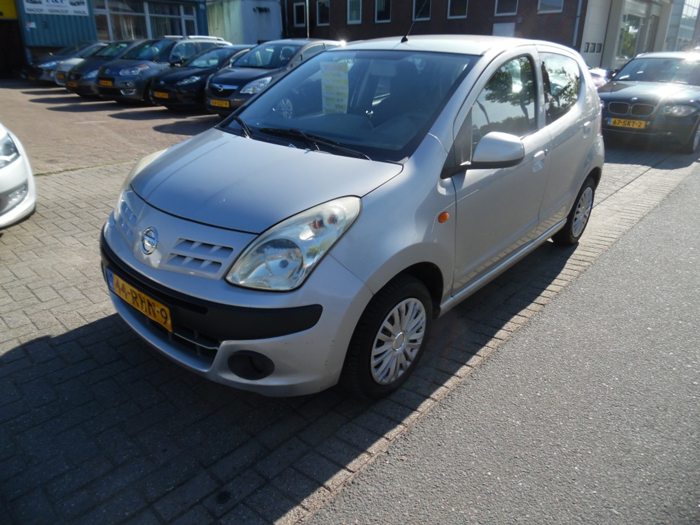 Nissan Pixo 1.0 Acenta 2011 - voorkant