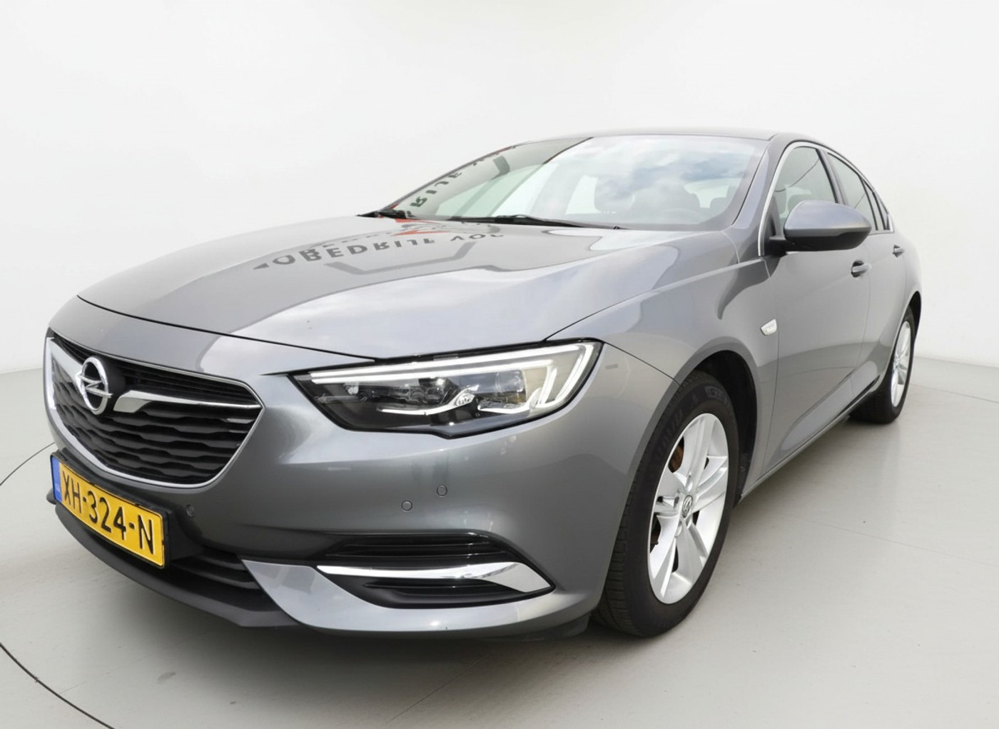 Opel Insignia Grand Sport 1.5 Turbo EcoTEC 165pk Start/Stop Business Executive 2019 - voorkant