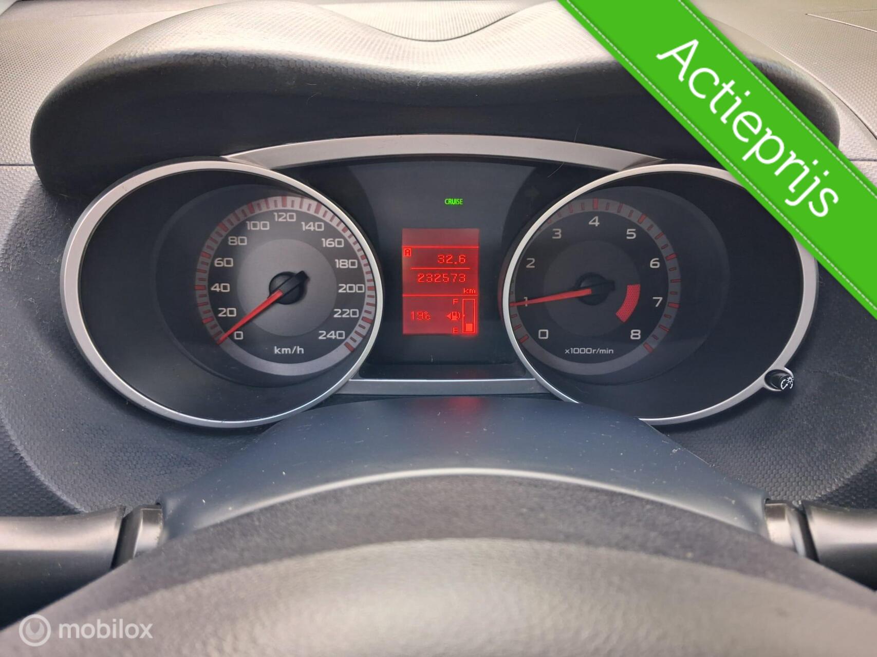 Foto van Mitsubishi Mitsubishi Outlander