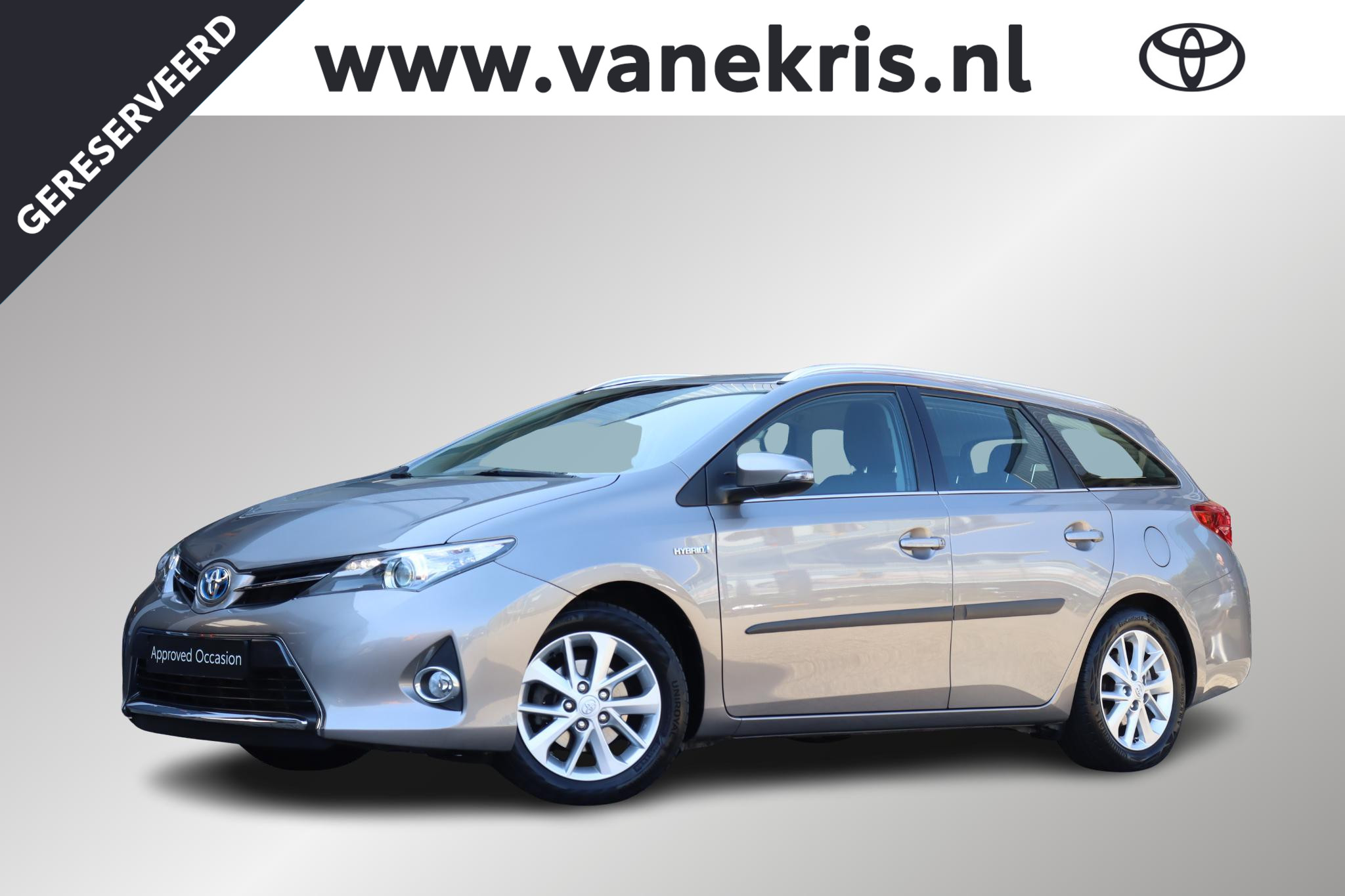 Toyota Toyota Auris 1.8 Hybrid Dynamic, Trekhaak 2014 - voorkant