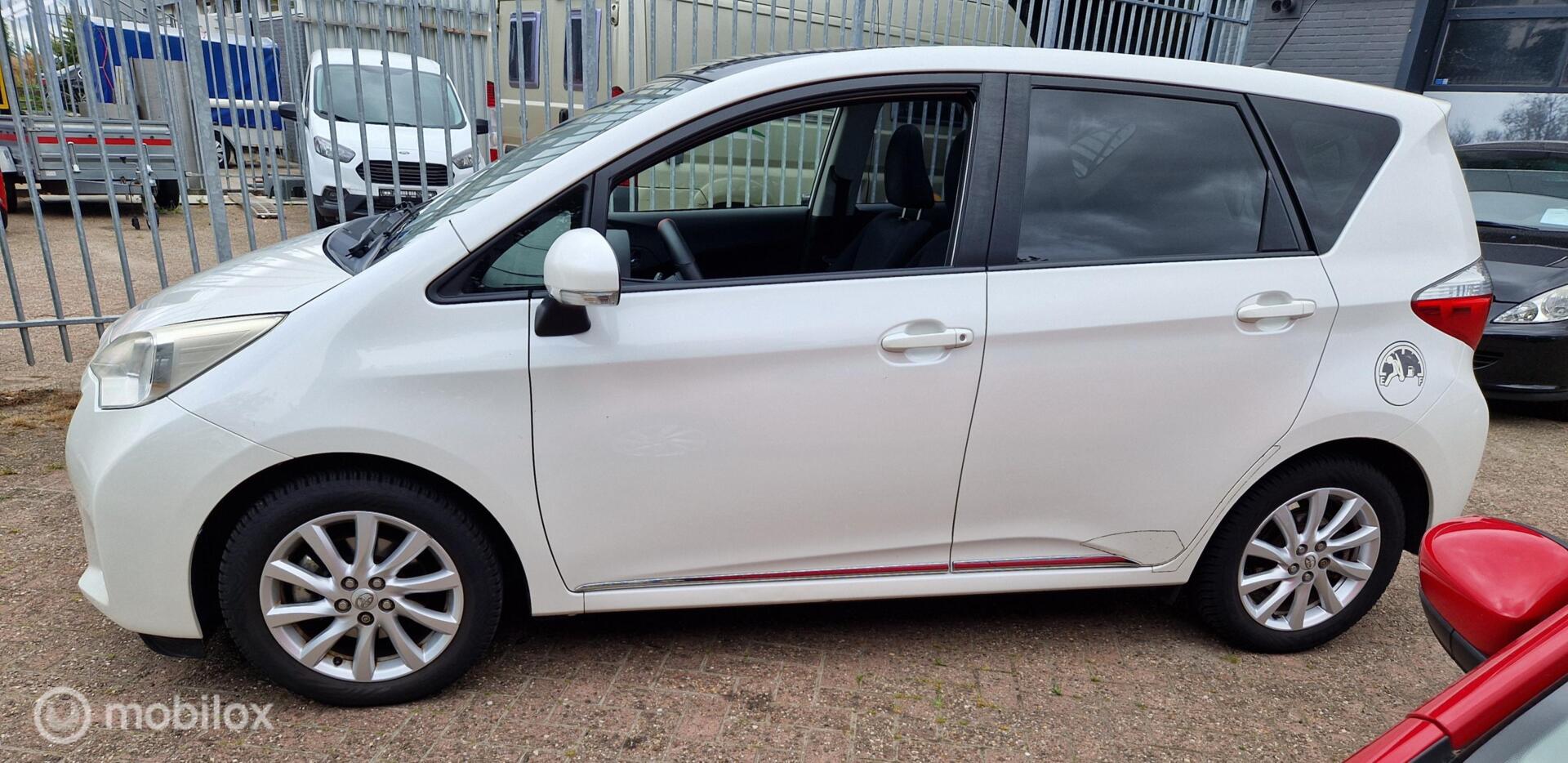 Foto van Toyota Toyota Verso-s