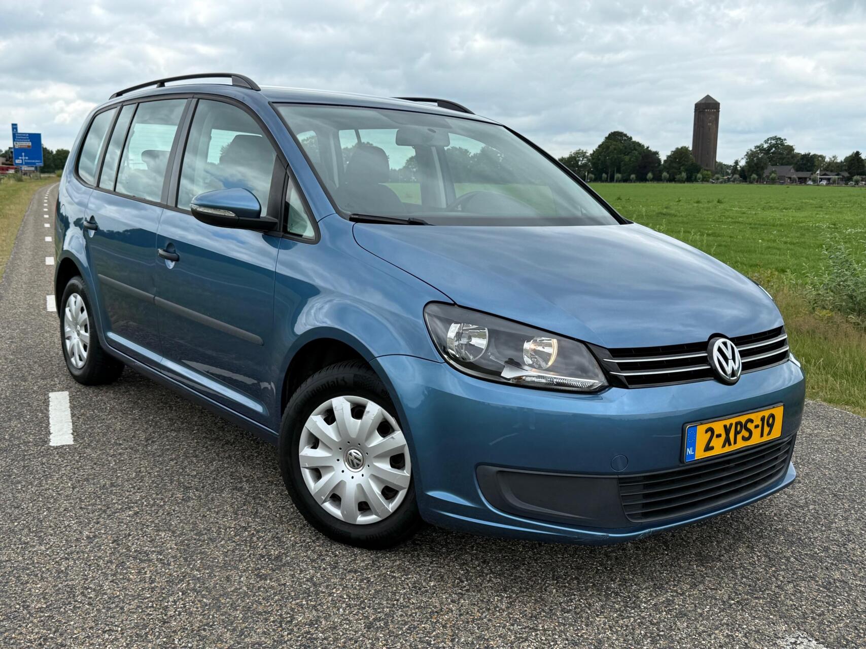 Volkswagen Touran 1.2 TSI Trendline BLM 105pk | 1e eig 2014 - voorkant