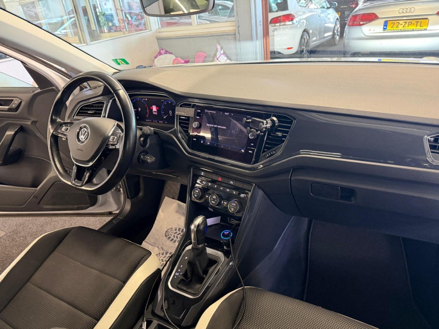 Foto van Volkswagen T-roc