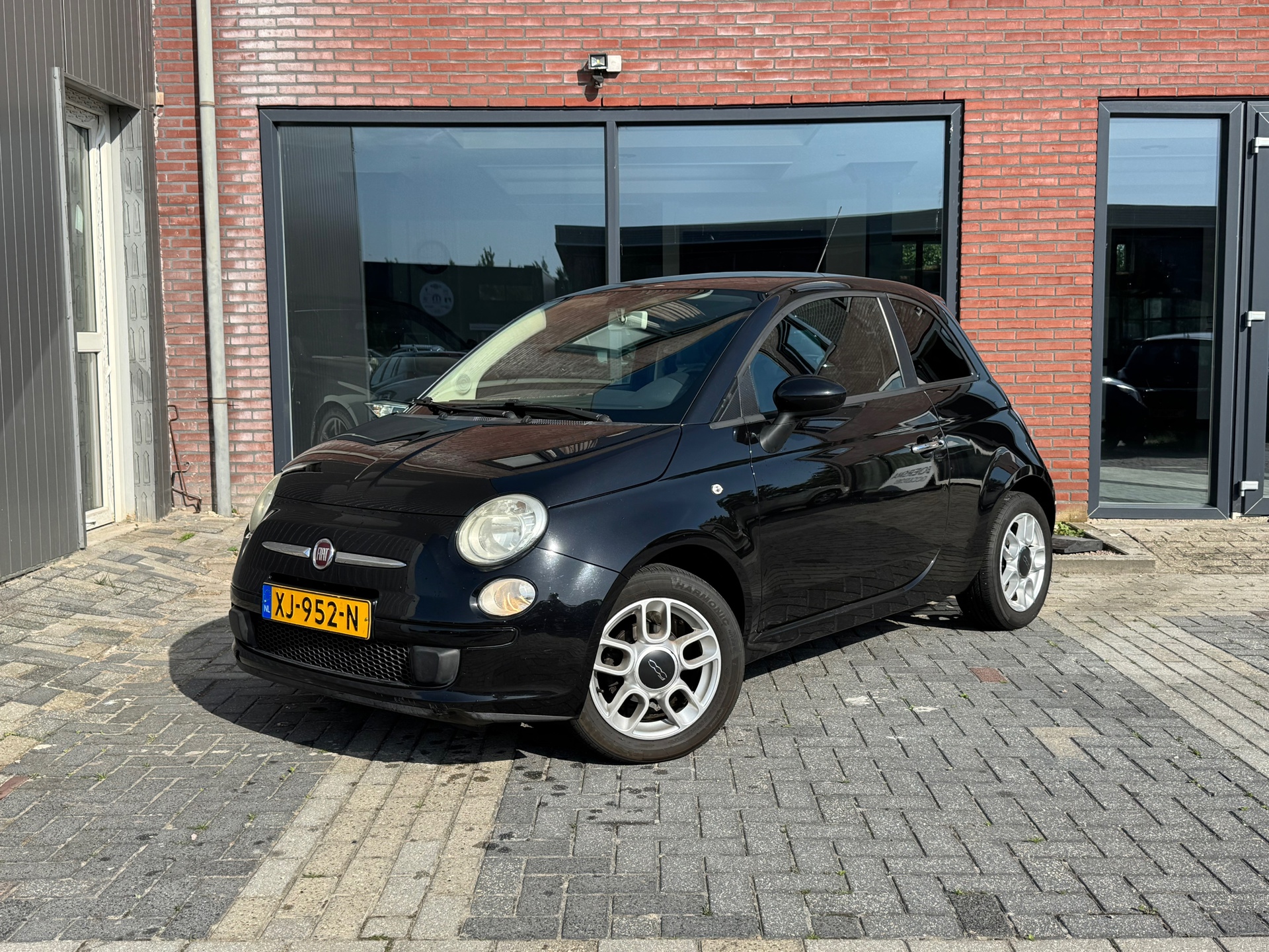 Fiat 500 1.2 Lounge 2010 - voorkant