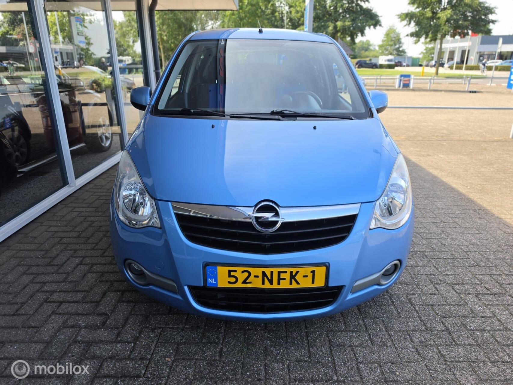 Foto van Opel Agila
