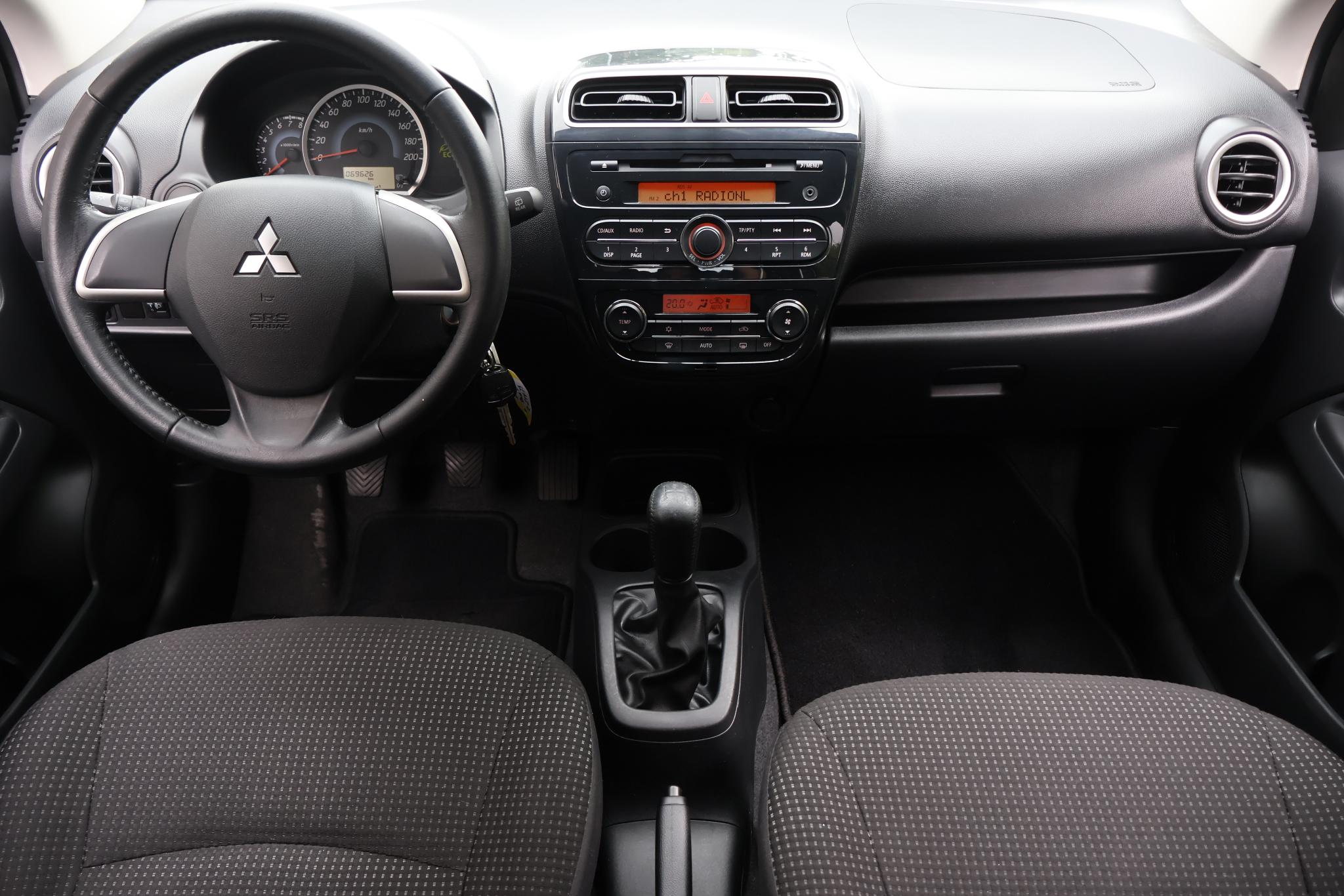 Foto van Mitsubishi Mitsubishi Space Star