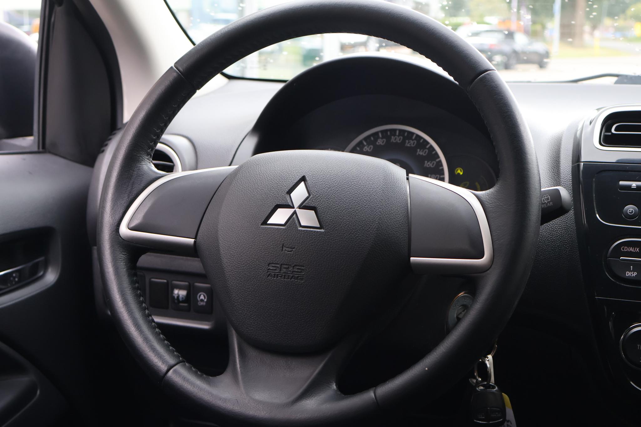 Foto van Mitsubishi Mitsubishi Space Star