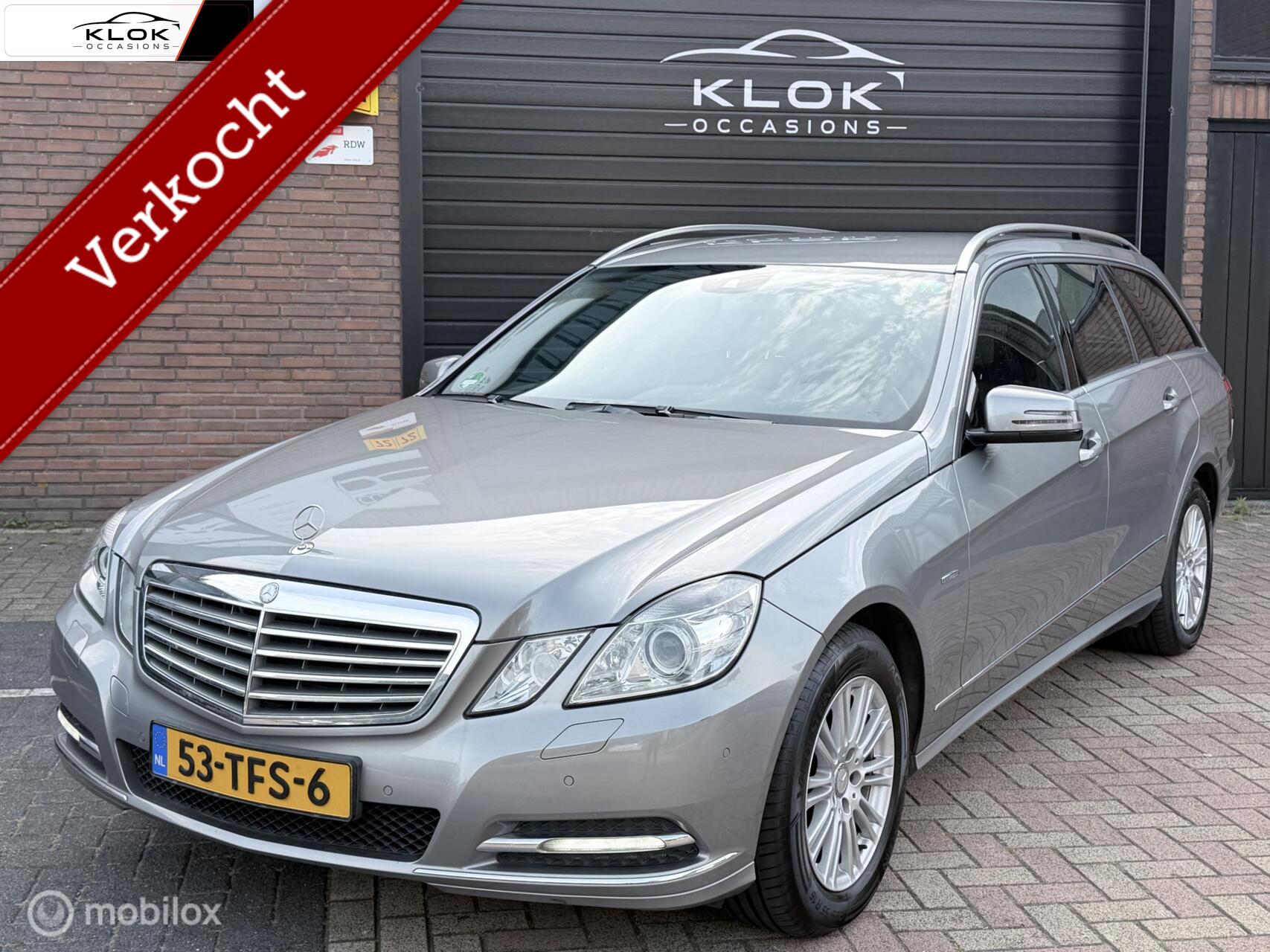 Mercedes-Benz E-klasse 200 CGI Business Class Elegance NAP 2012 - voorkant