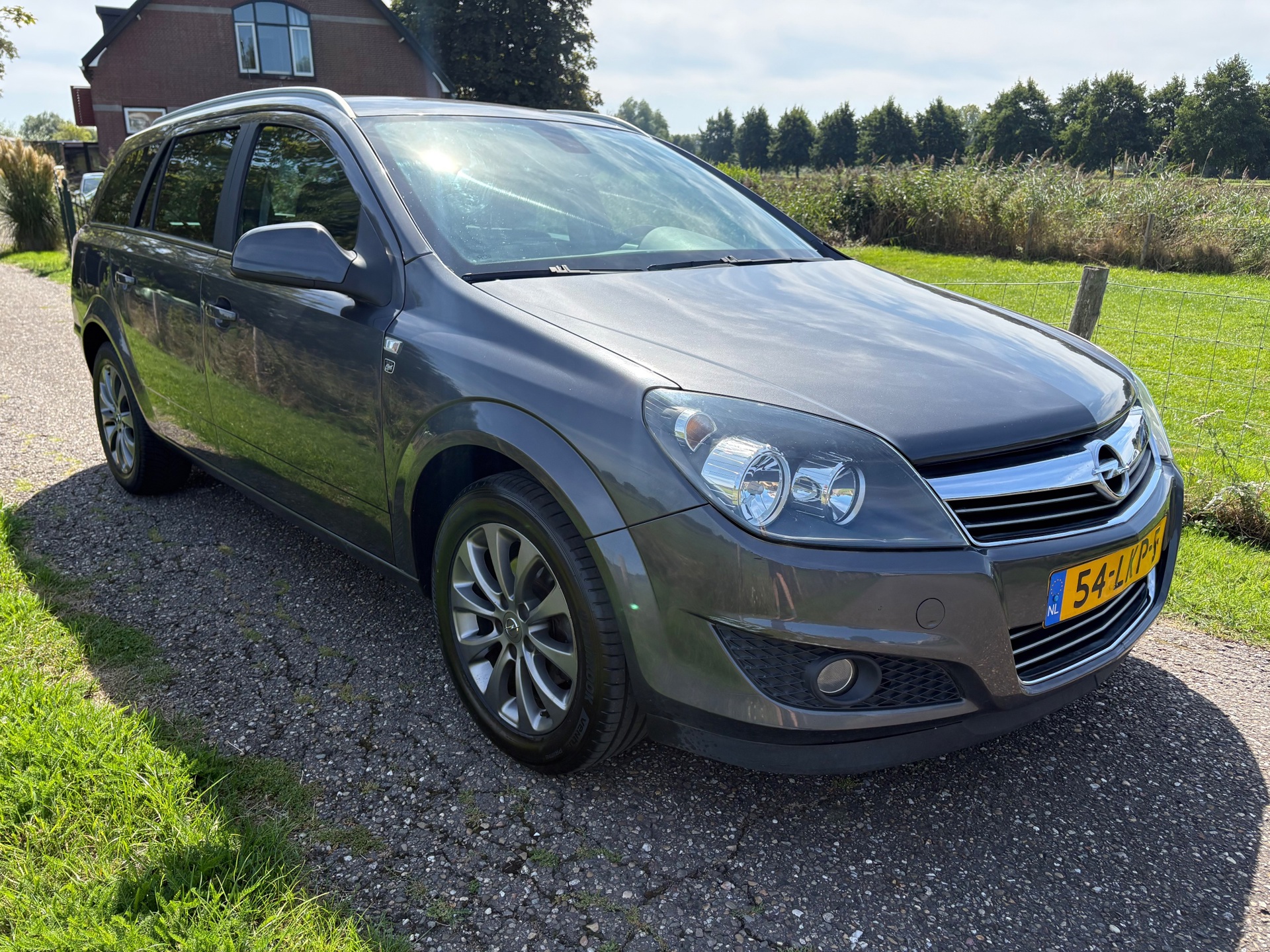 Foto van Opel Astra Station Wagon