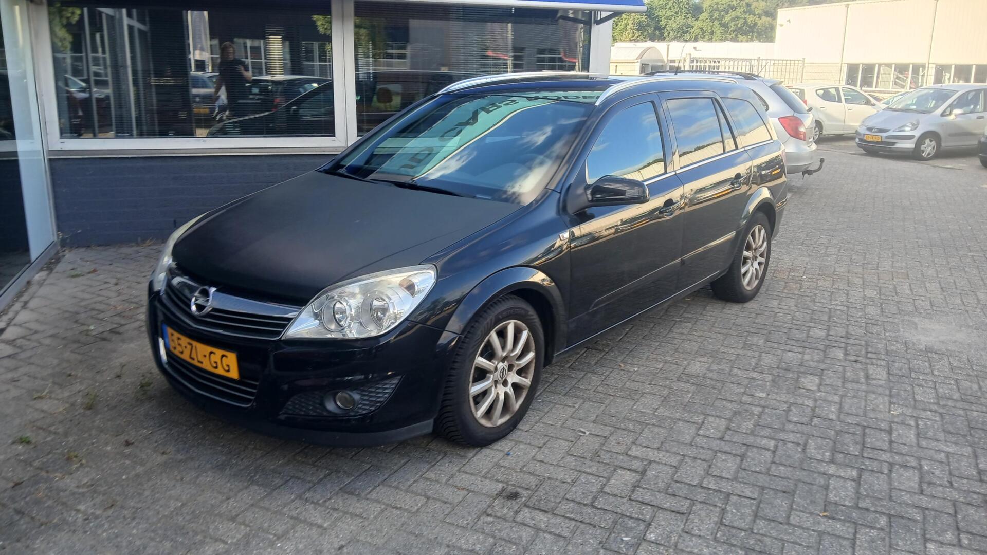 Foto van Opel Astra Station Wagon
