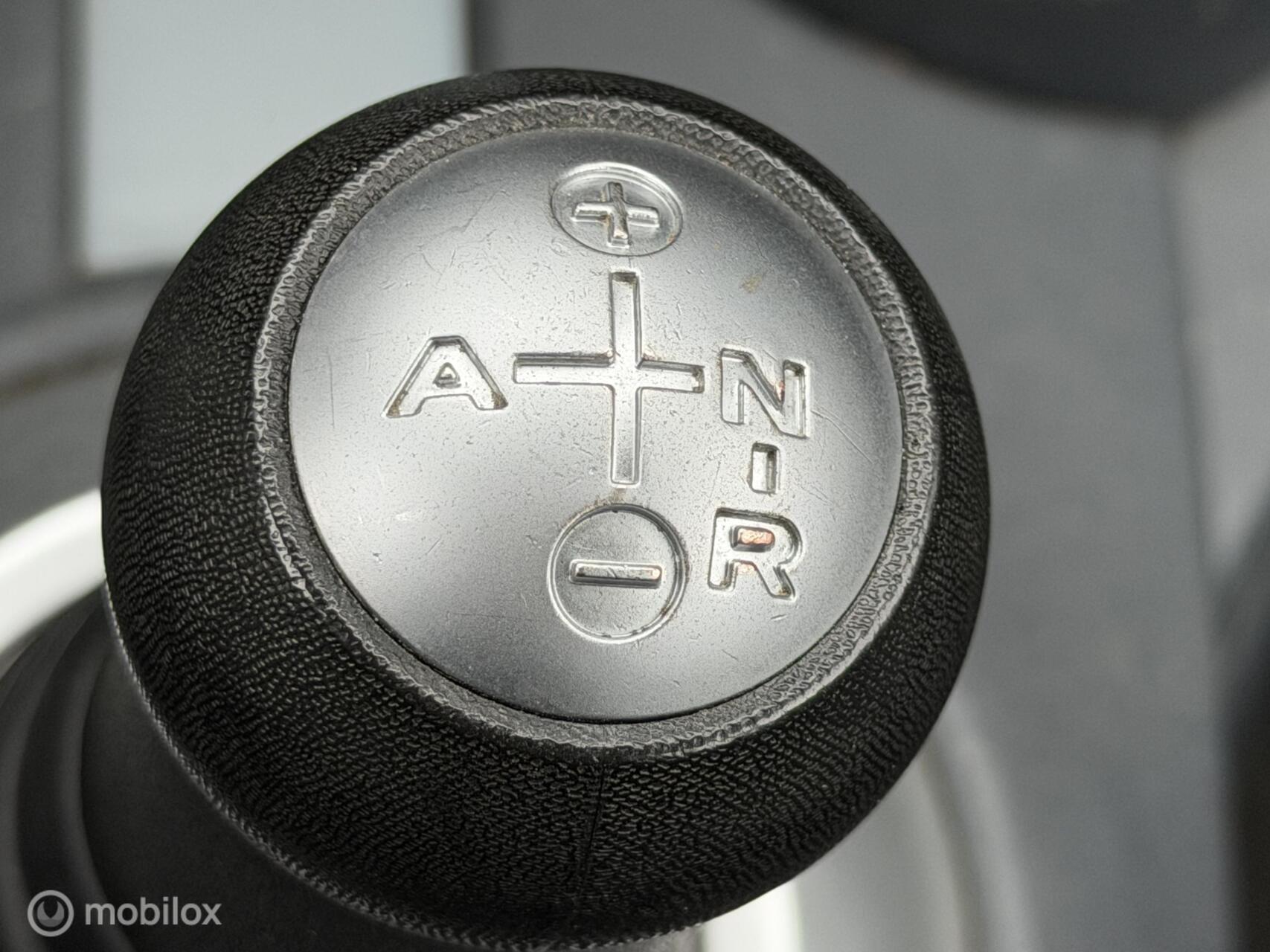 Foto van Mitsubishi Mitsubishi Colt