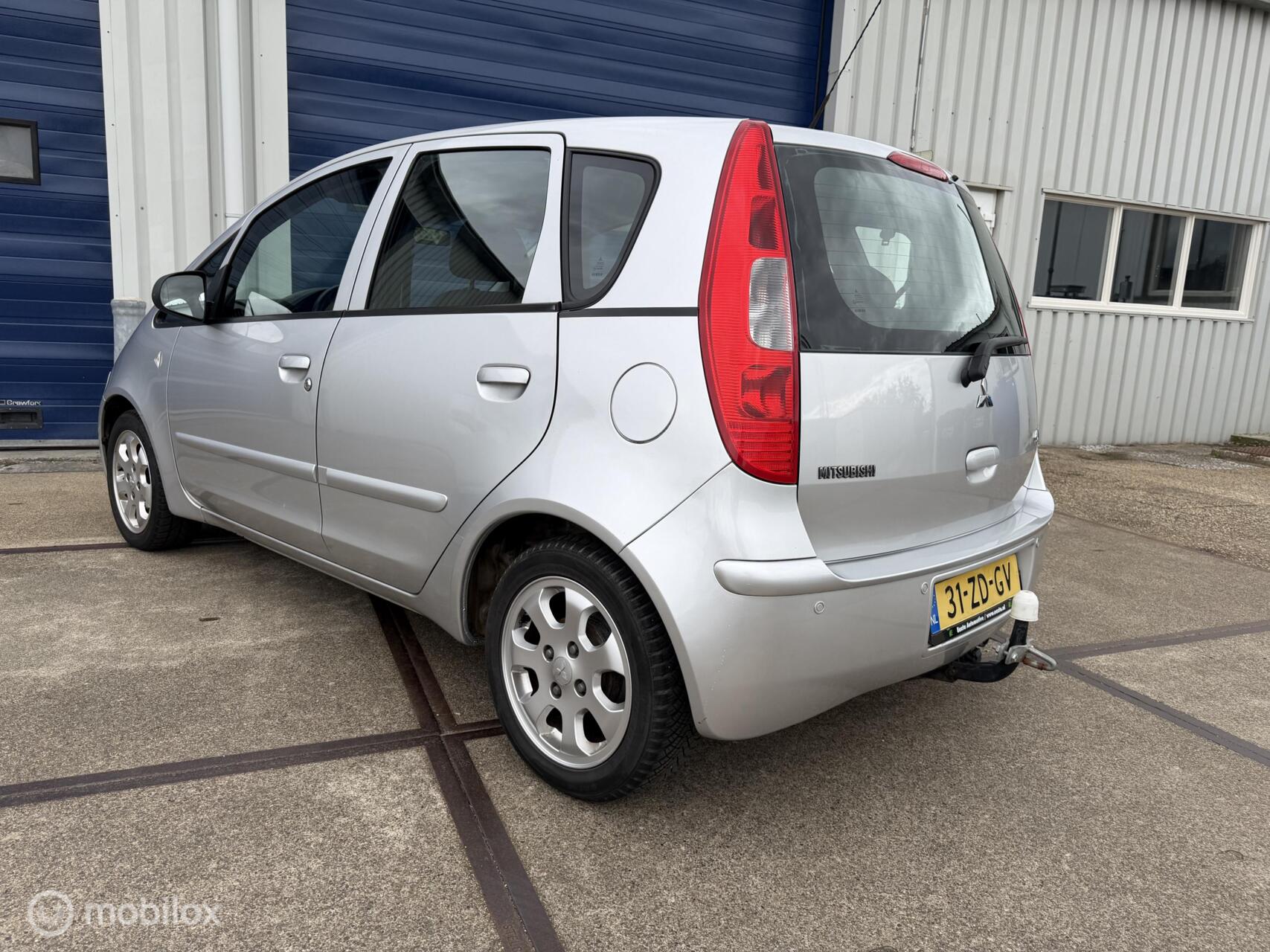 Foto van Mitsubishi Mitsubishi Colt