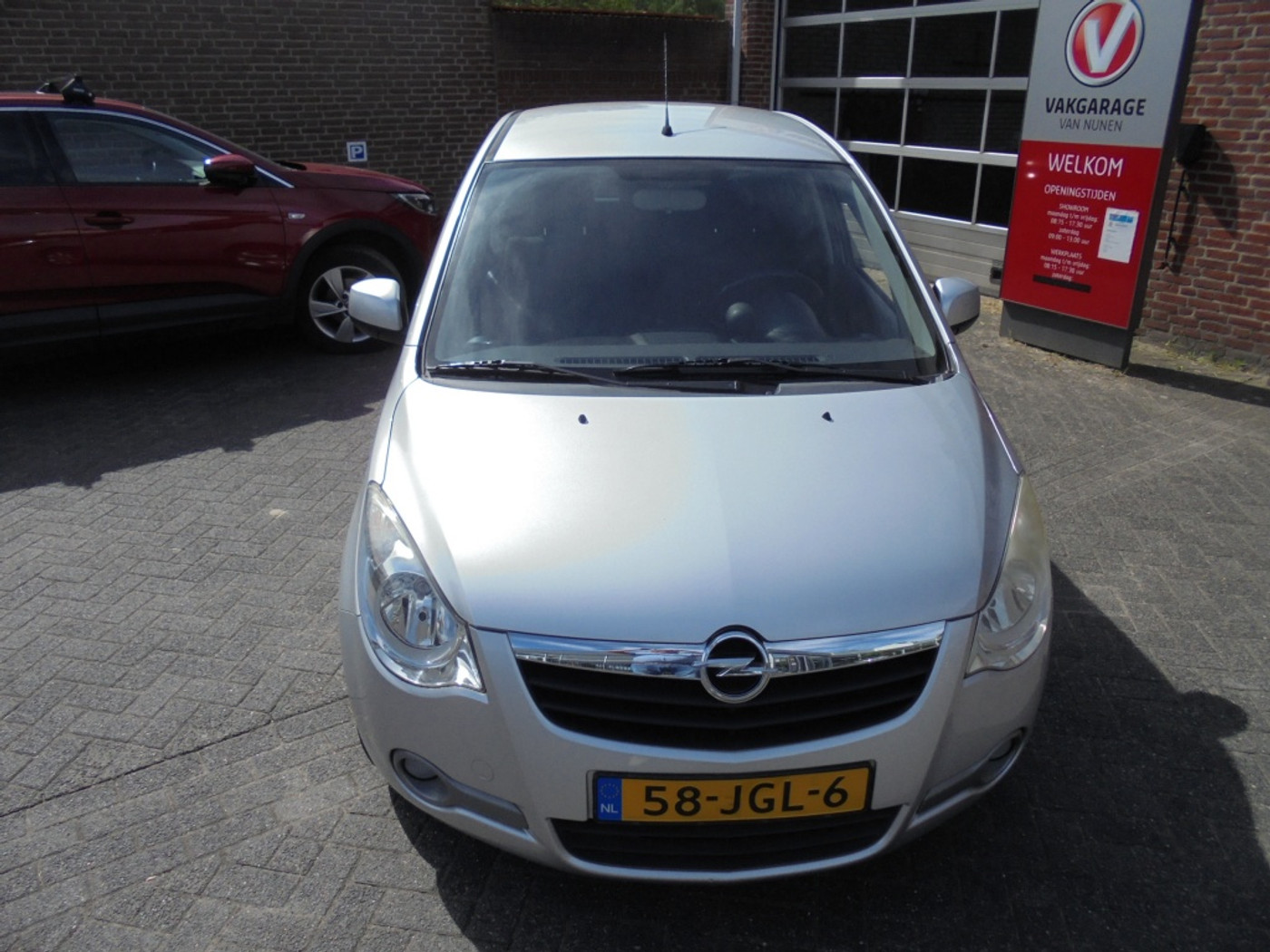 Foto van Opel Agila