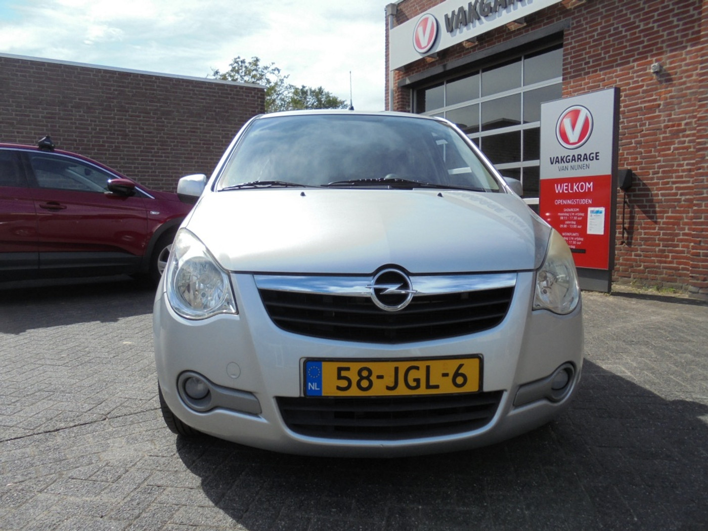 Foto van Opel Agila