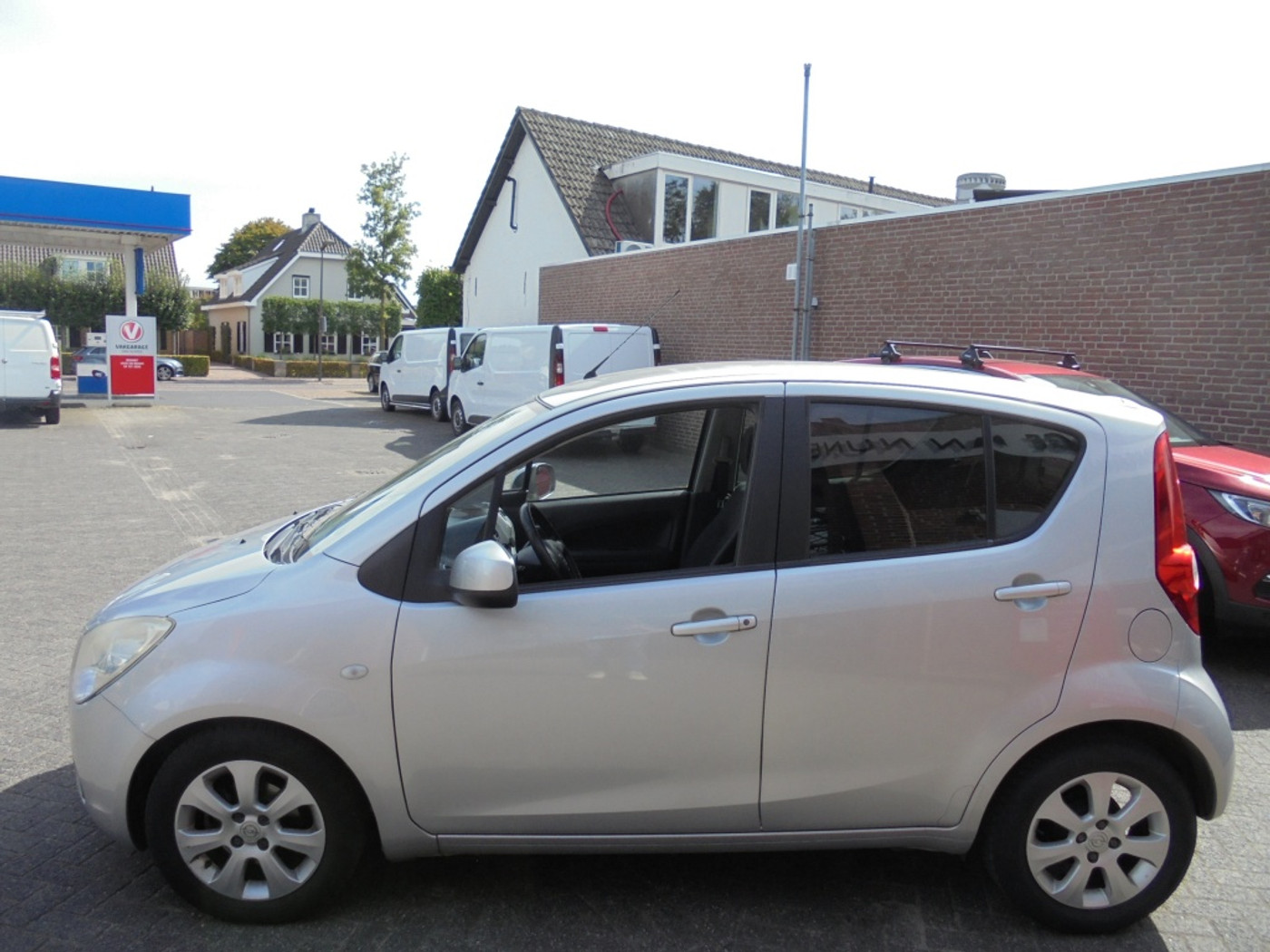 Foto van Opel Agila