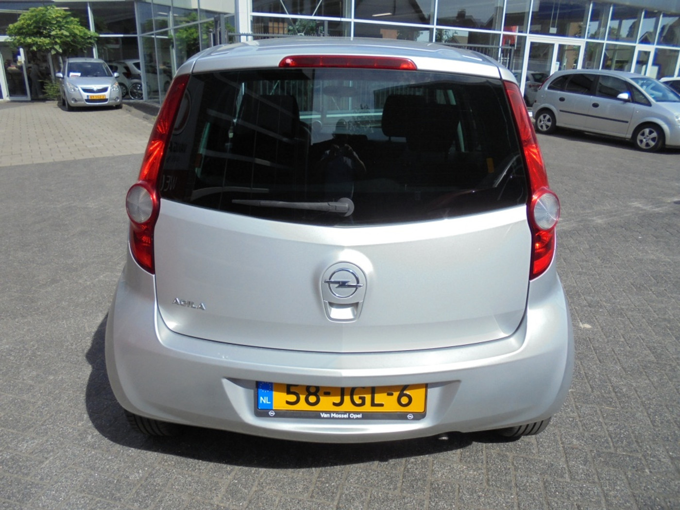 Foto van Opel Agila