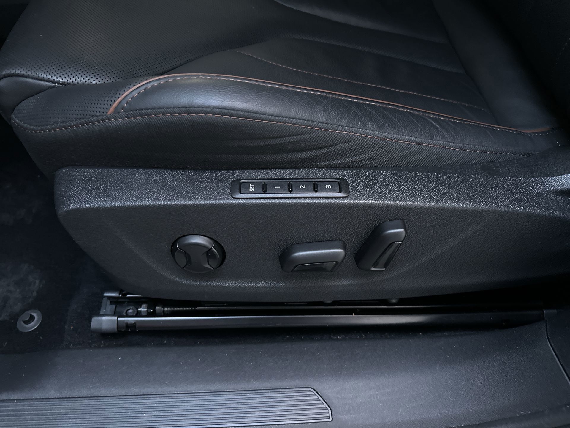 Foto van Skoda Enyaq 80