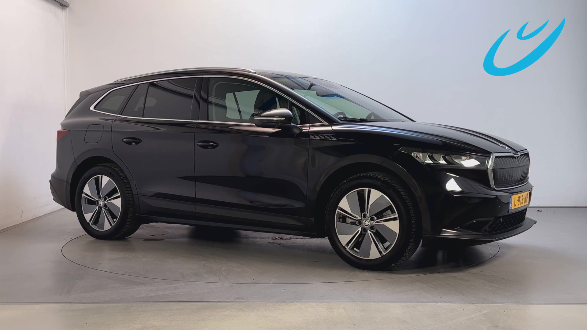 Skoda Enyaq 80 80 SoH 90,39% Leder Camera Adaptive Cruise Sfeerverlichting 2021 - voorkant