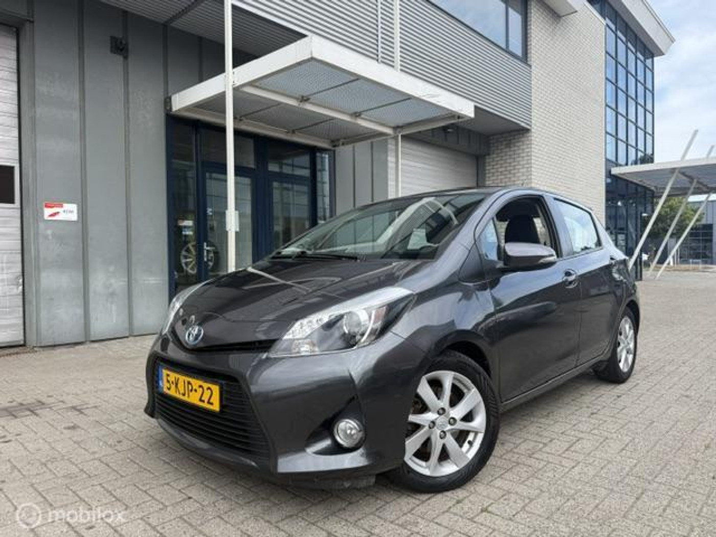 Foto van Toyota Toyota Yaris Hybrid