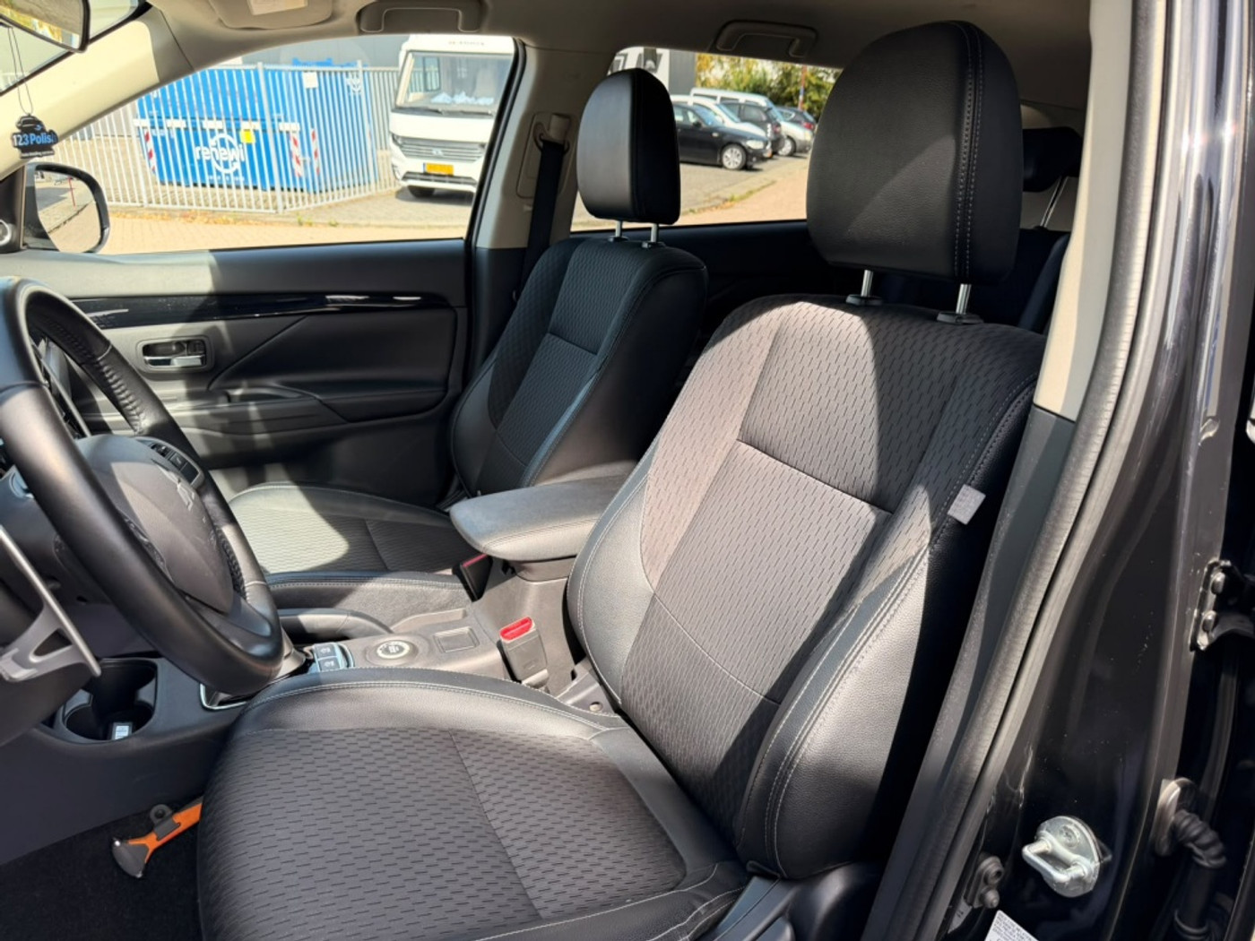 Foto van Mitsubishi Mitsubishi Outlander