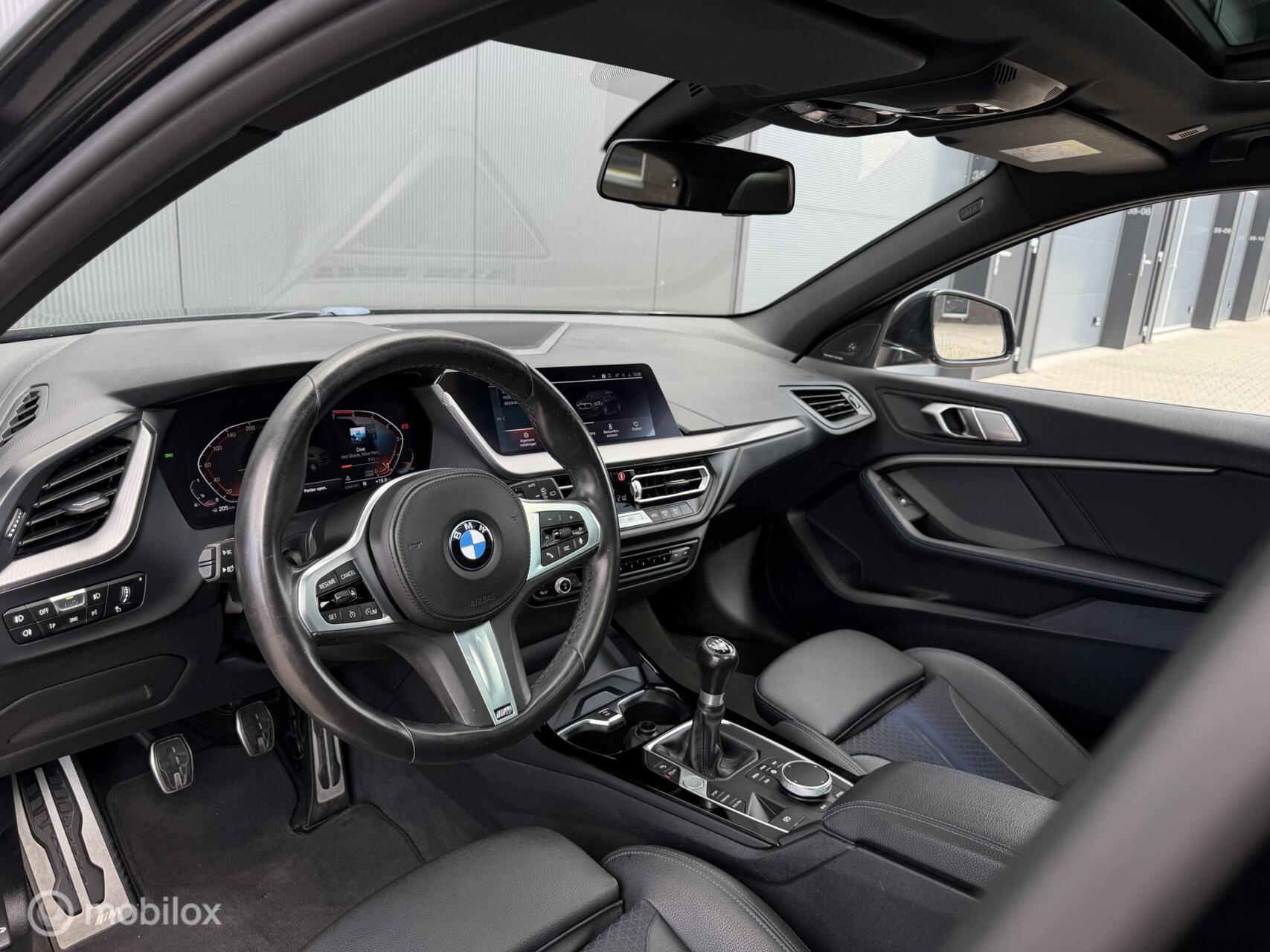 Foto van BMW 118i