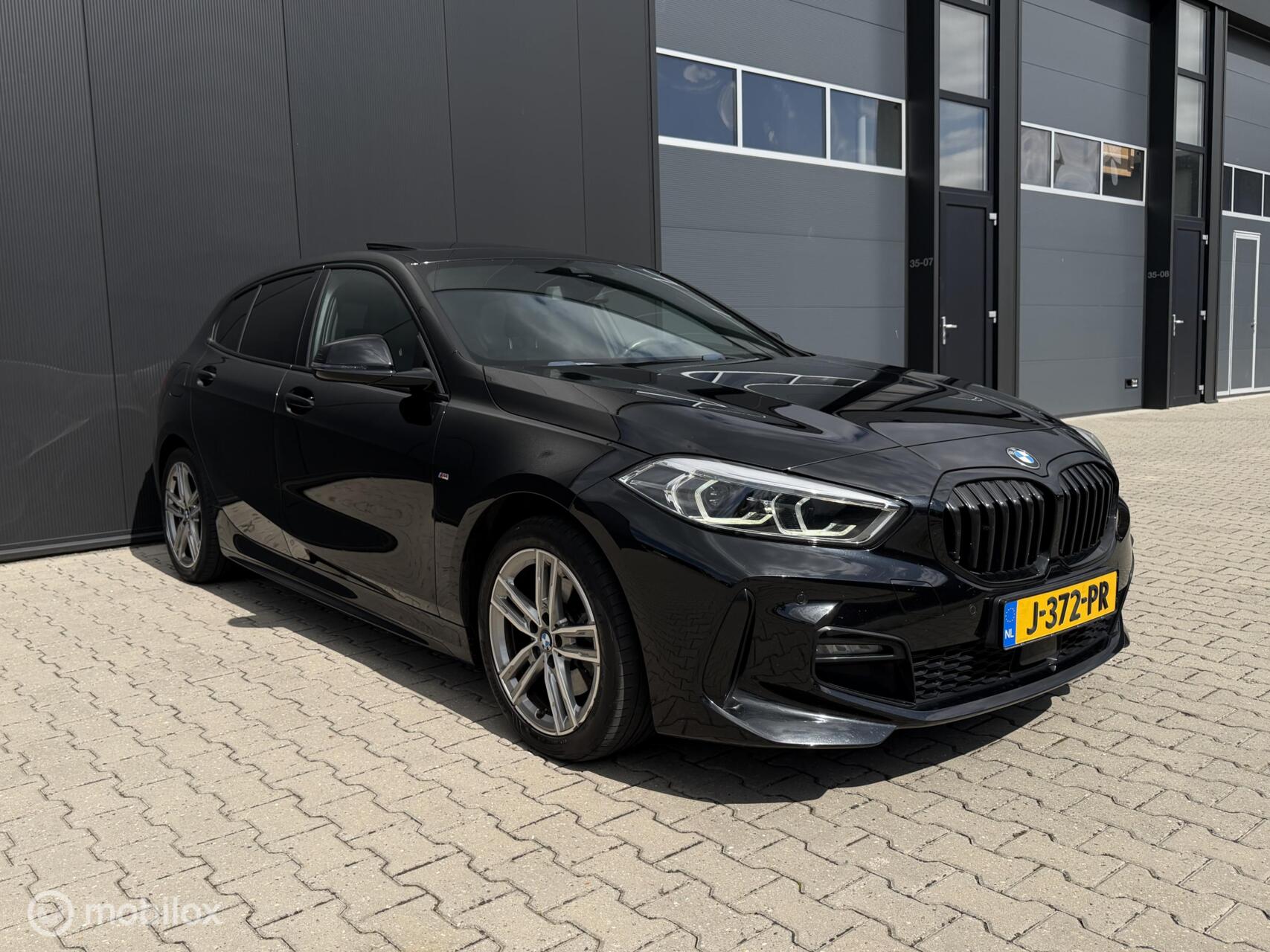 Foto van BMW 118i