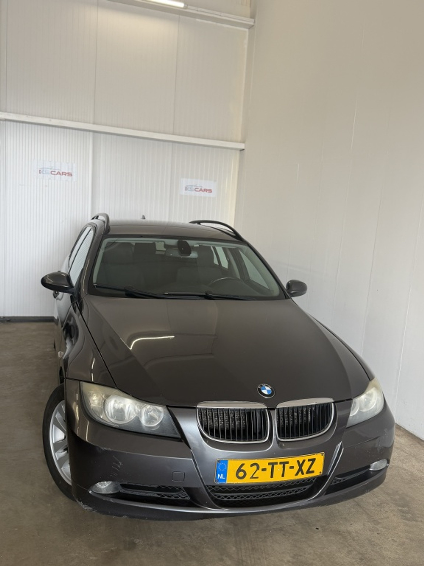 BMW 3er Reihe 320d Business Line 2007 - voorkant