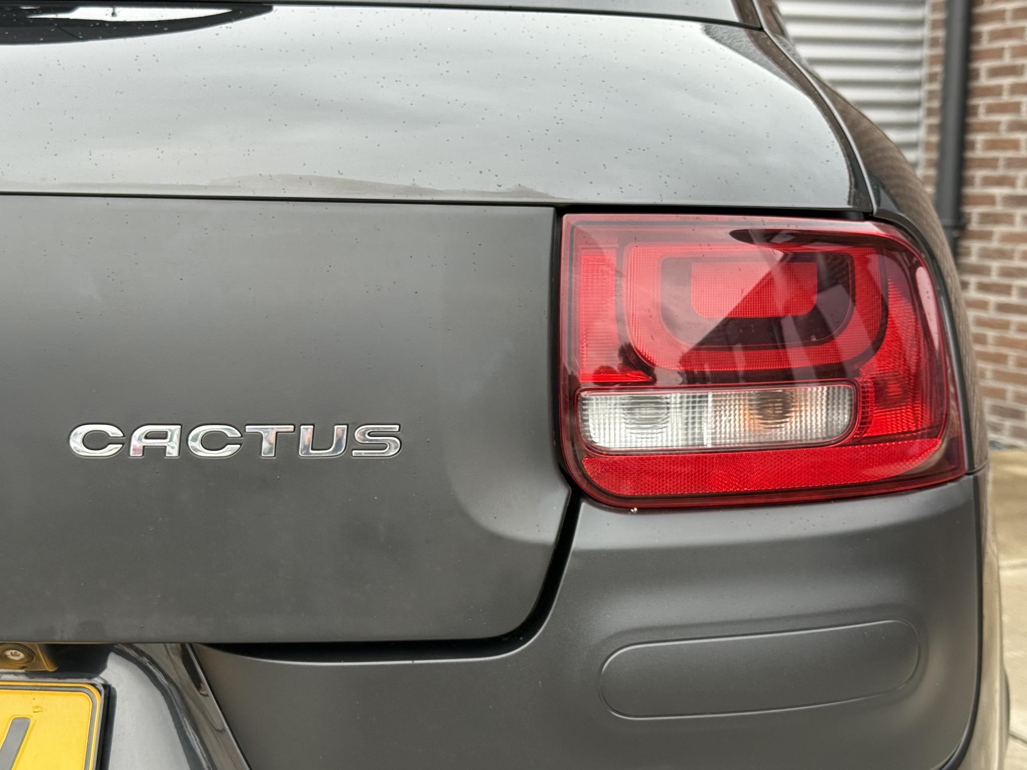 Foto van Citroen C4 Cactus