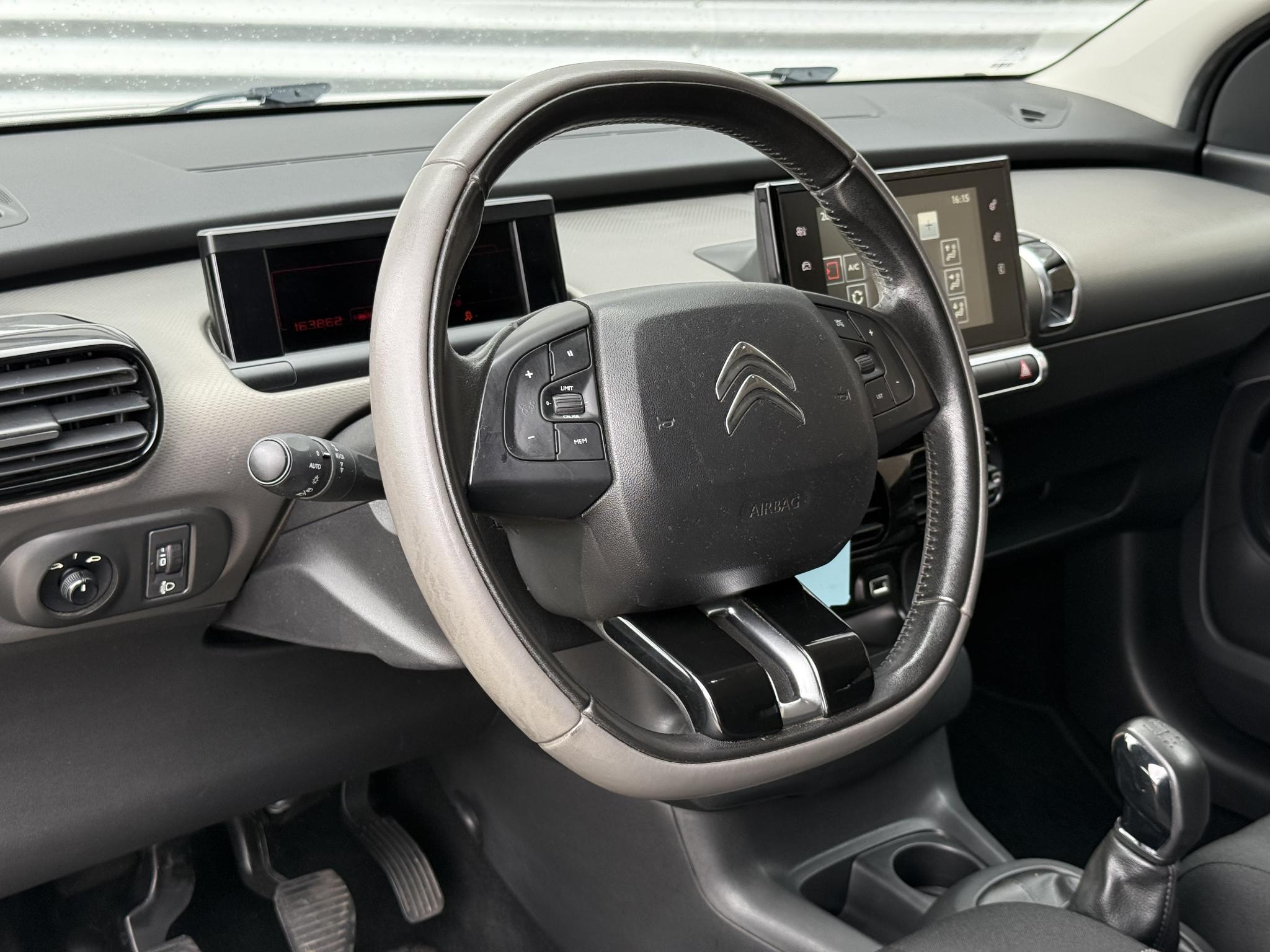 Foto van Citroen C4 Cactus