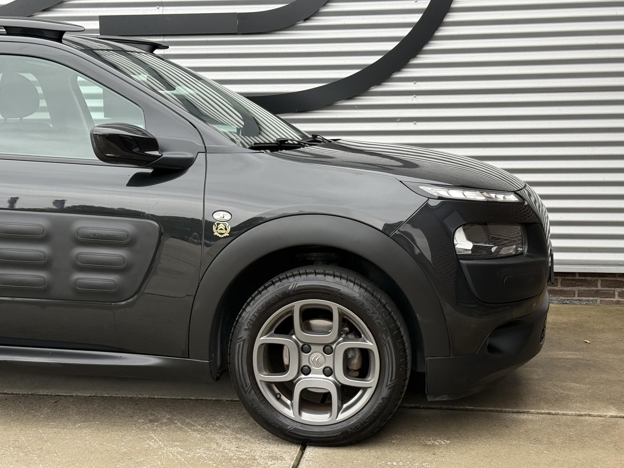 Foto van Citroen C4 Cactus