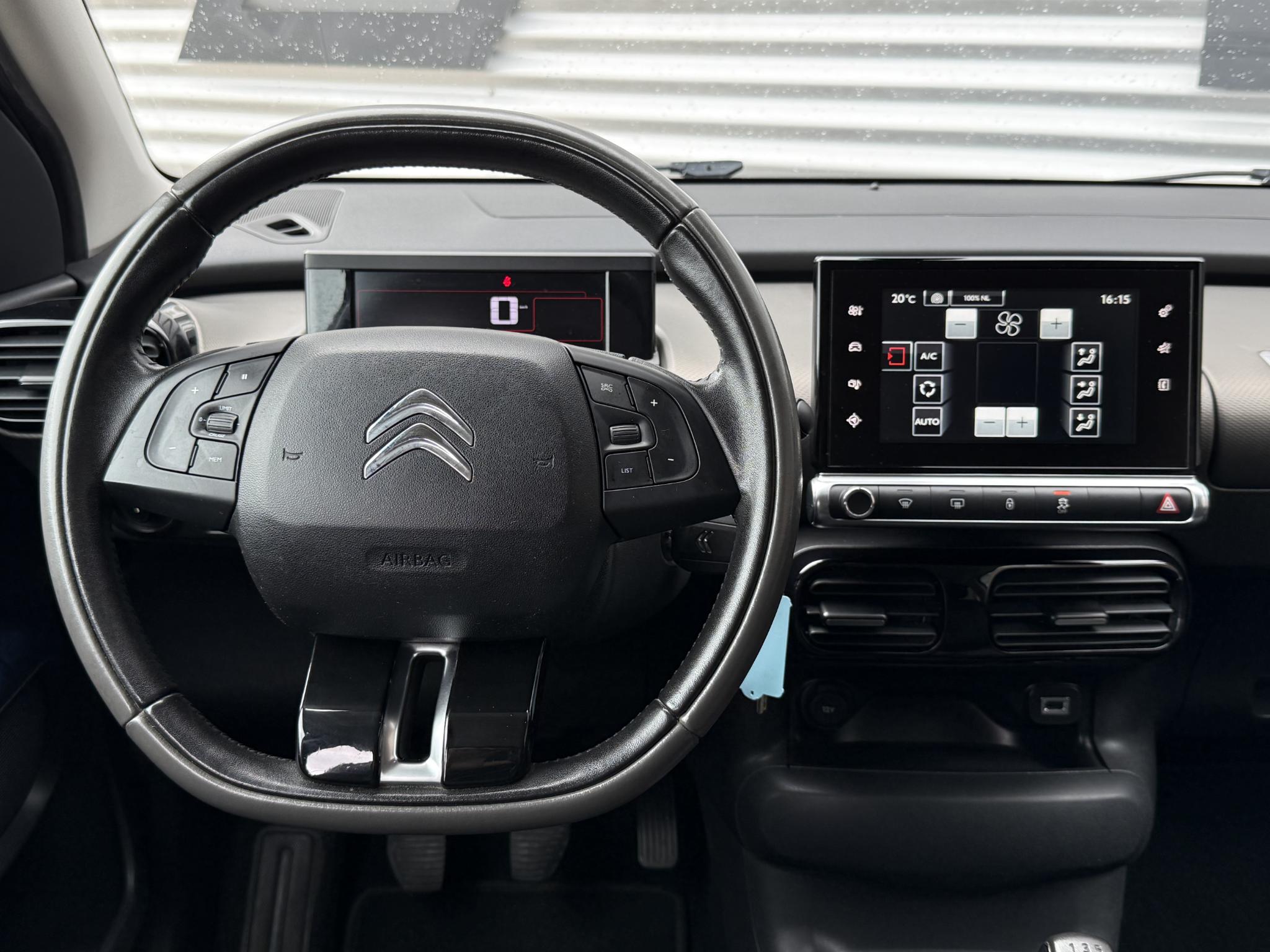 Foto van Citroen C4 Cactus
