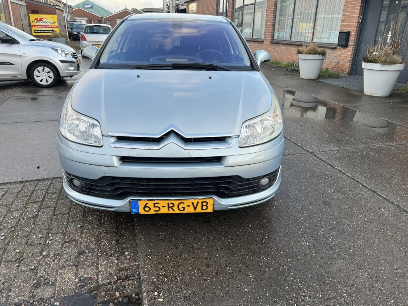 Citroen C4 2.0-16V VTR+ 2005 - voorkant