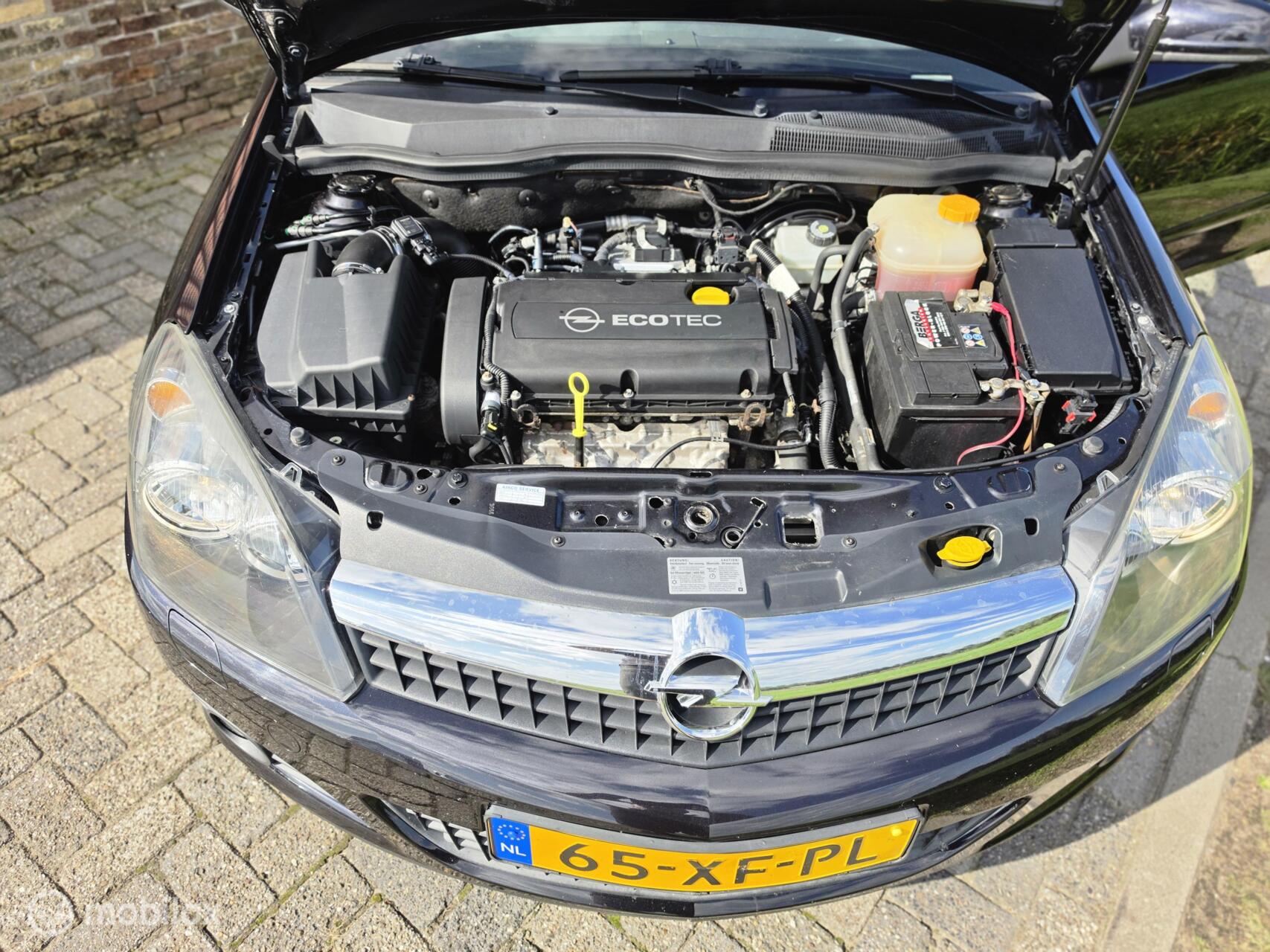 Foto van Opel Astra Twin Top