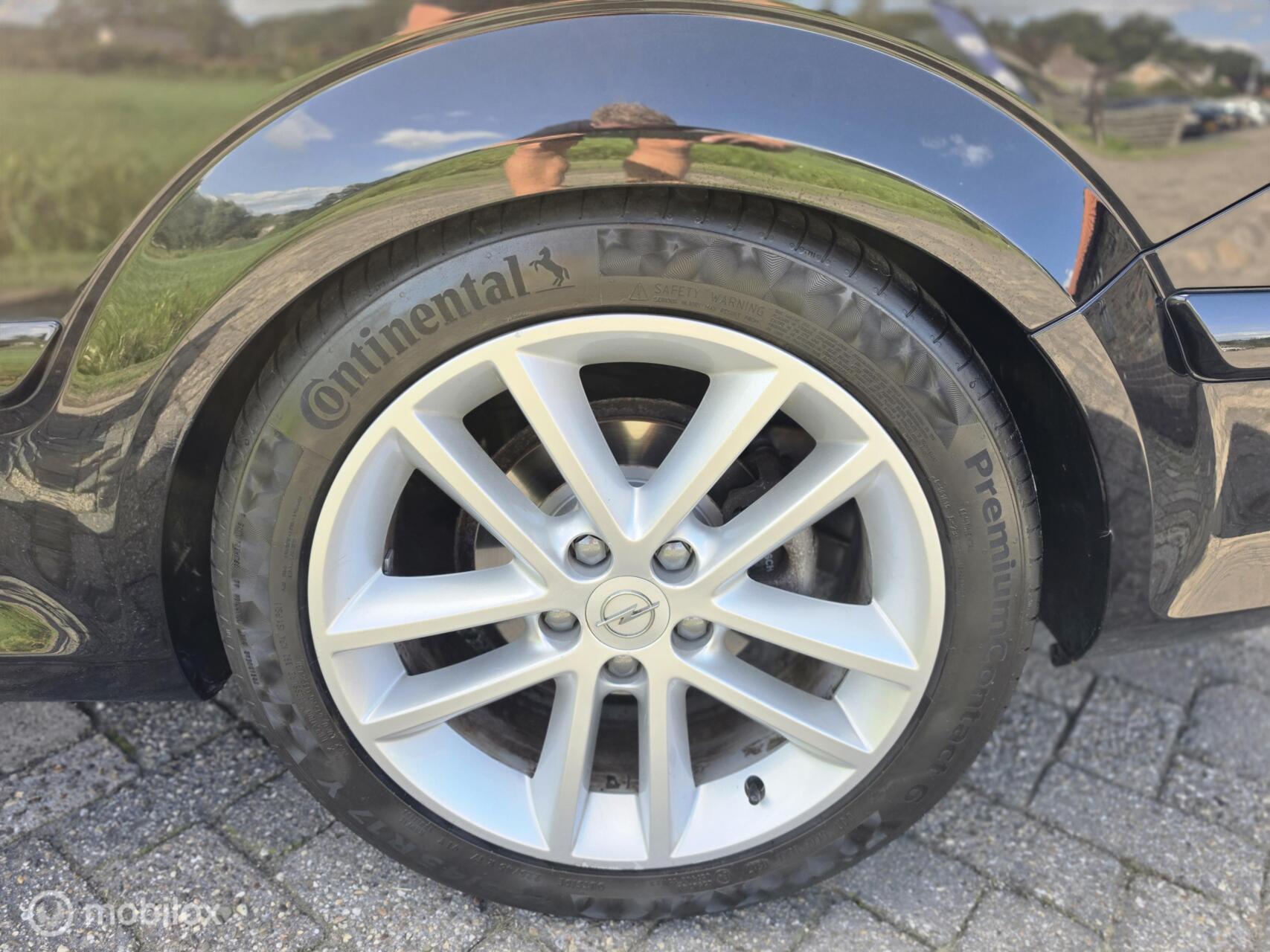 Foto van Opel Astra Twin Top
