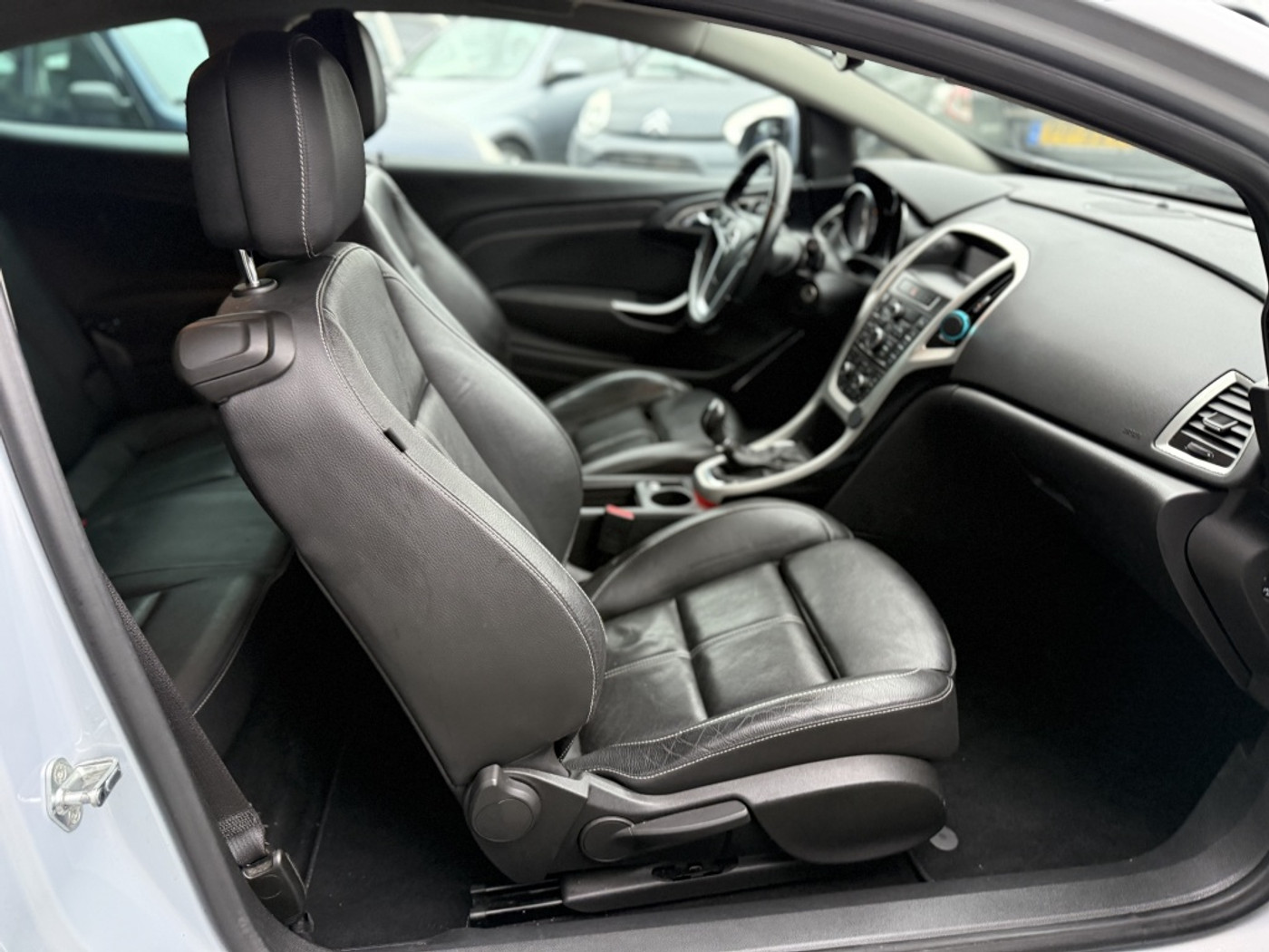 Foto van Opel Astra GTC