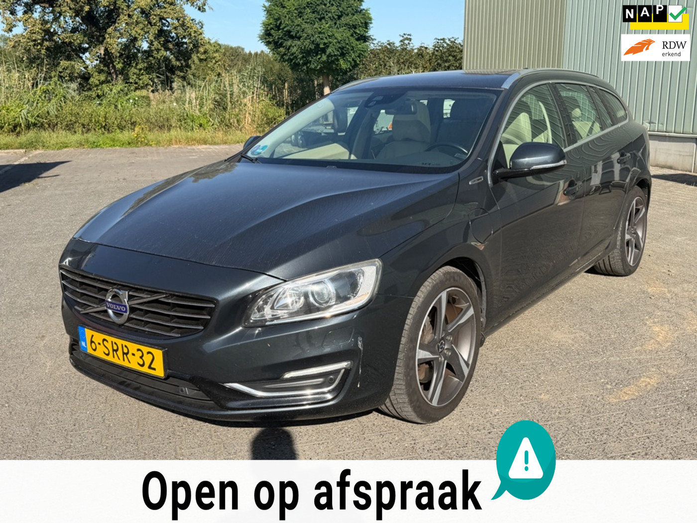 Volvo V60 Plug In Hybrid 2.4 D6 AWD Plug-In Hybrid Summum/Leder/Trekhaak/Open dak 2013 - voorkant