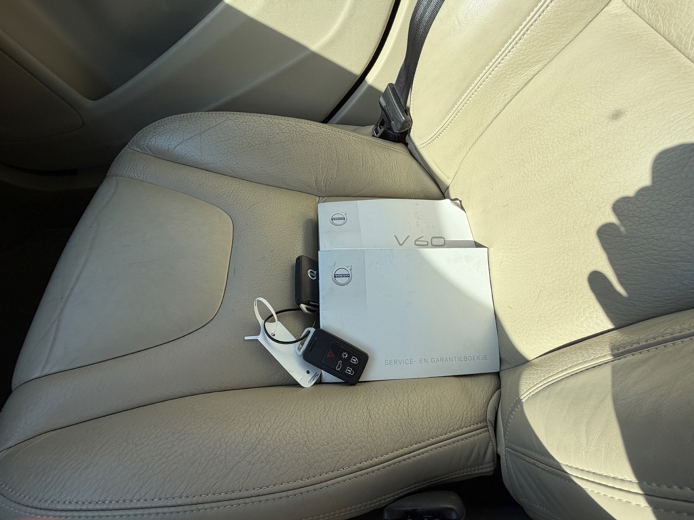 Foto van Volvo V60 Plug In Hybrid