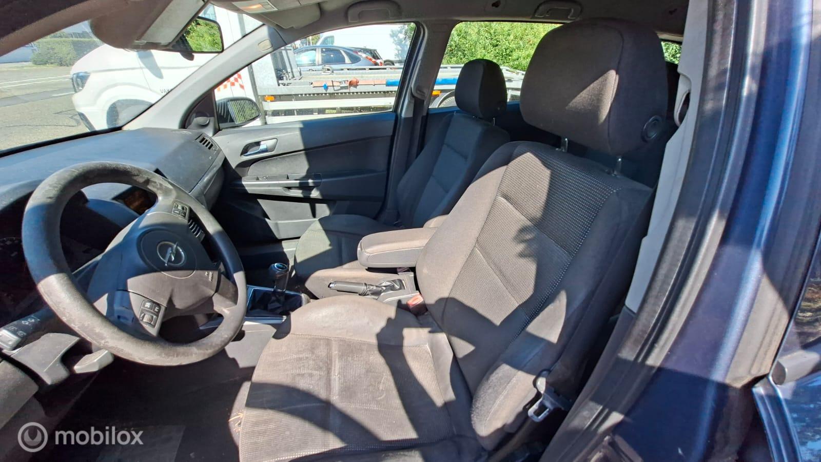 Foto van Opel Astra Station Wagon