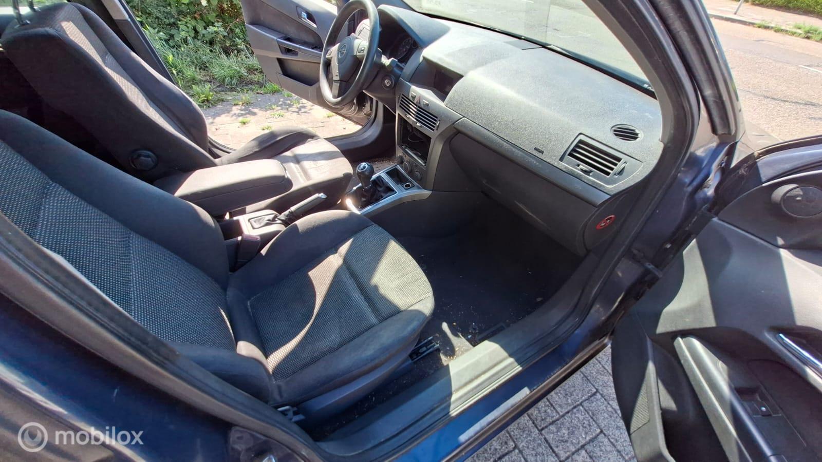 Foto van Opel Astra Station Wagon